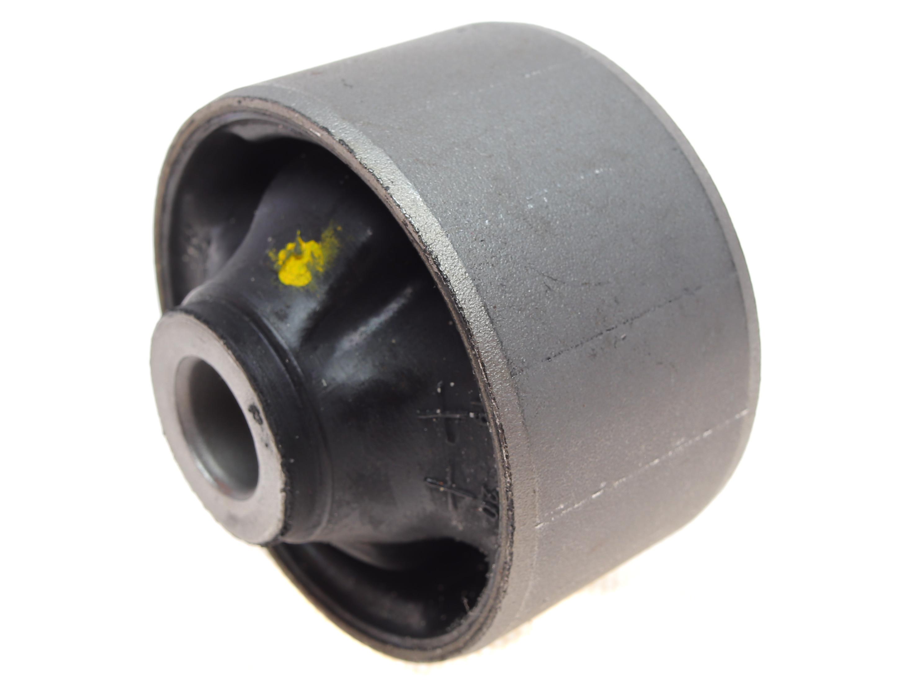 Сайлентблок важеля (переднього/знизу/спереду) Kia Magentis 05-10