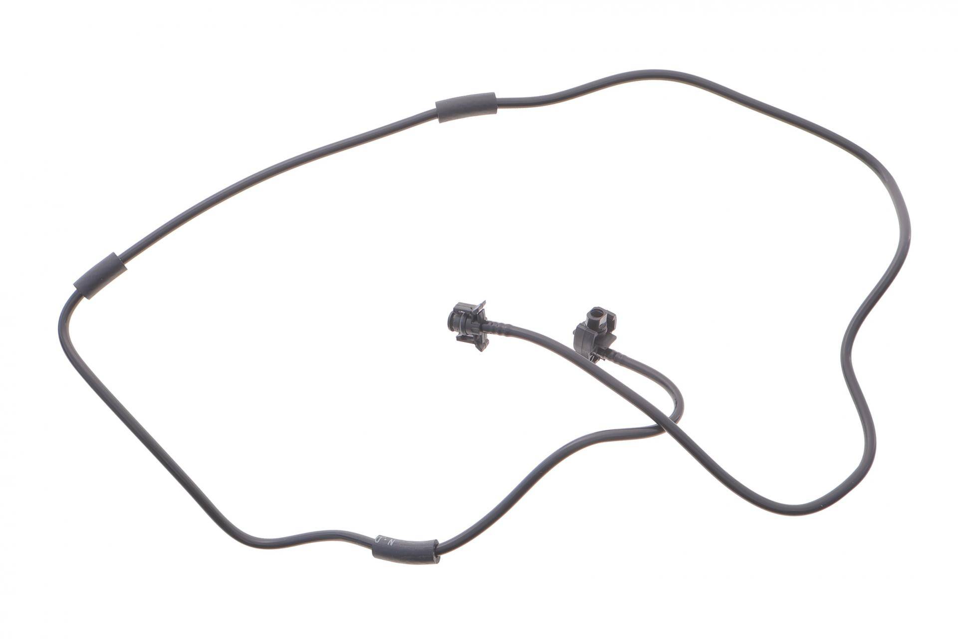 Трубка системи охолодження Citroen Jumper/Peugeot Boxer 2.2 HDi 06-