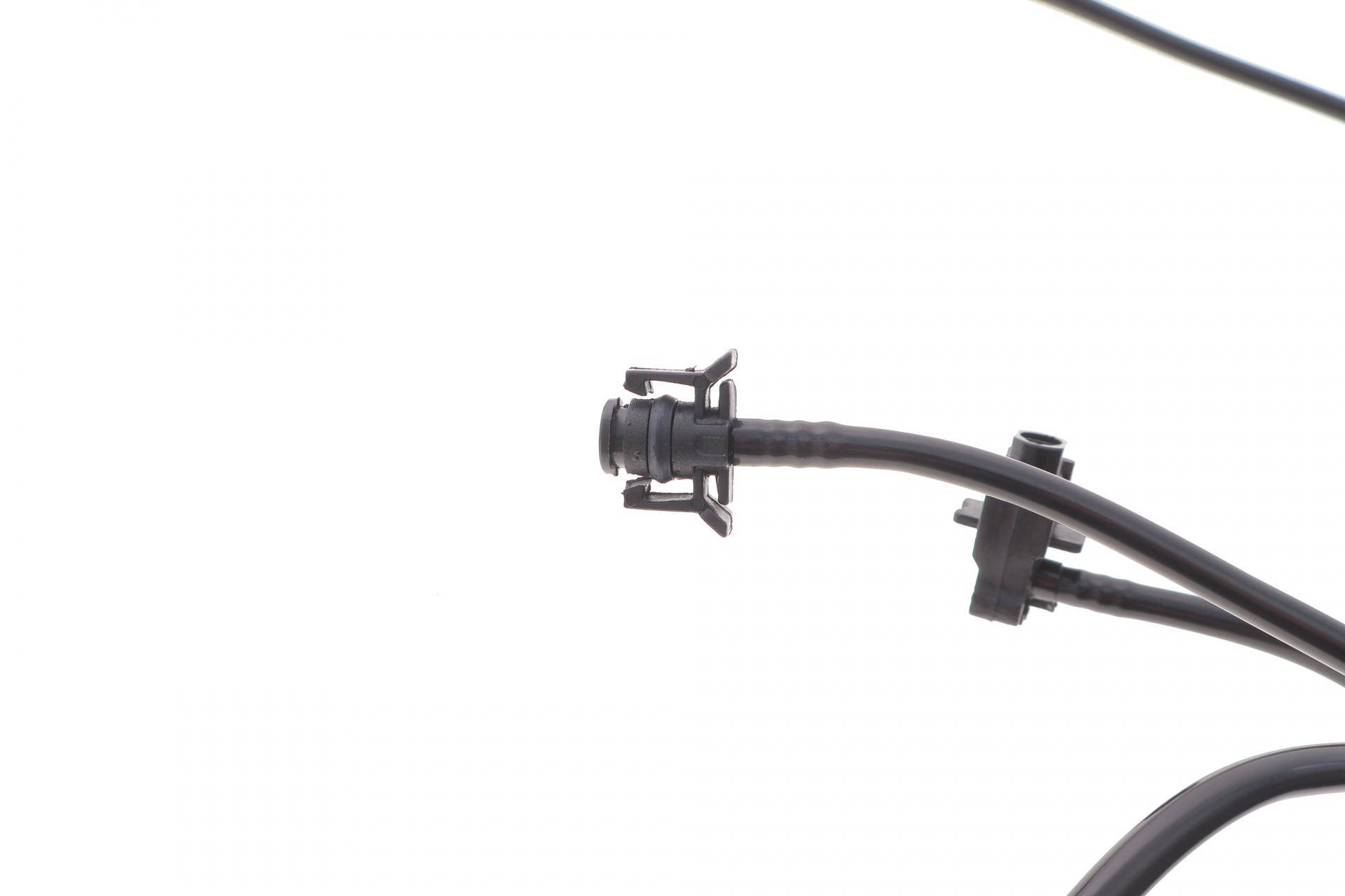 Трубка системи охолодження Citroen Jumper/Peugeot Boxer 2.2 HDi 06-