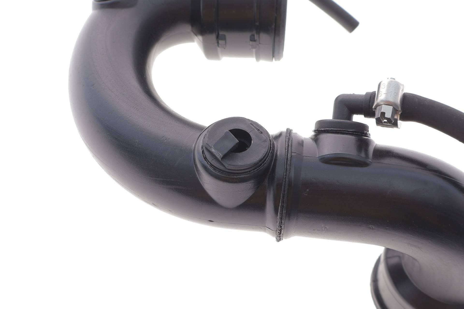 Патрубок турбіни Renault Kangoo 1.5 dCi 01-(незначне пошкодження)