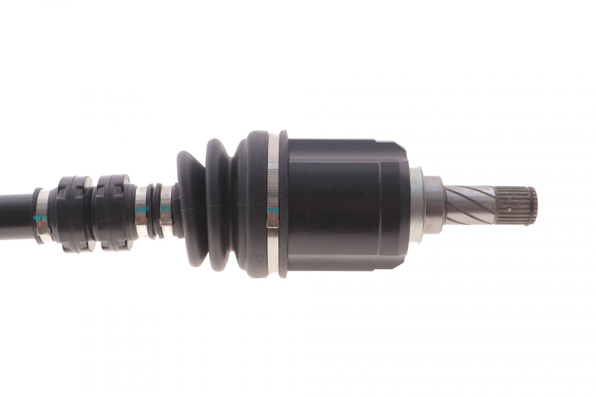 Піввісь (передня) (L) Nissan Qashqai 1.5 dCi 06-14 (29z/35z/692mm)
