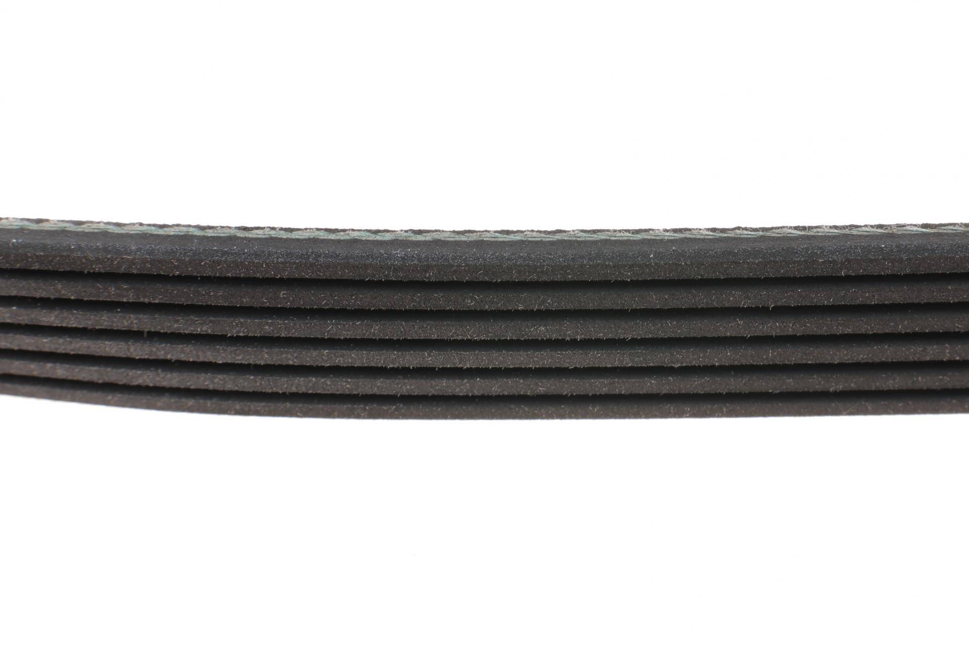 Ремінь генератора Fiat Doblo 1.3D Multijet/ Ducato 2.0JTD 01-/ VW Caddy/ Ford Fiesta 1.25-1.6 95-