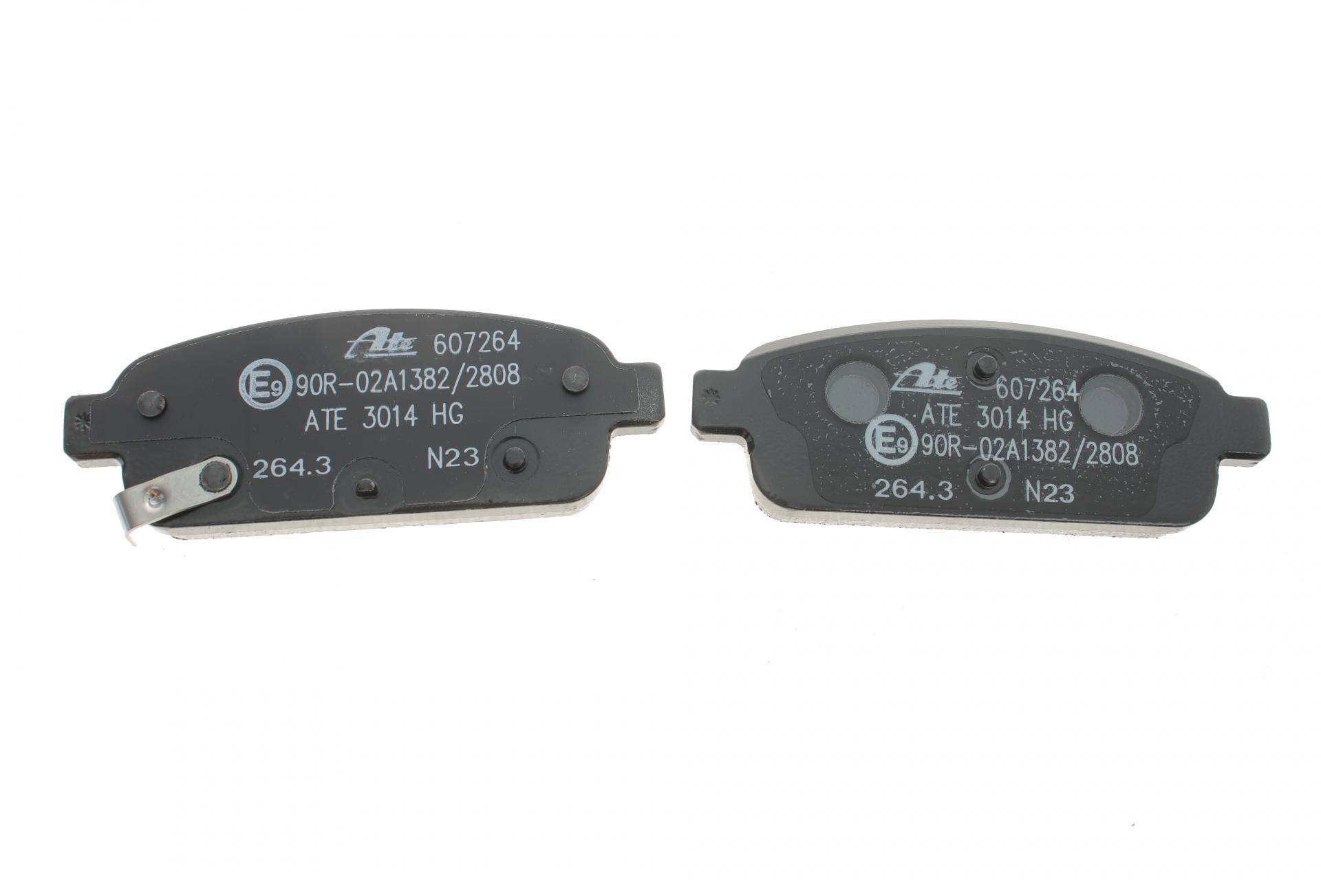 Колодки гальмівні (задні) Opel Astra J 09 - R16 (Ate)