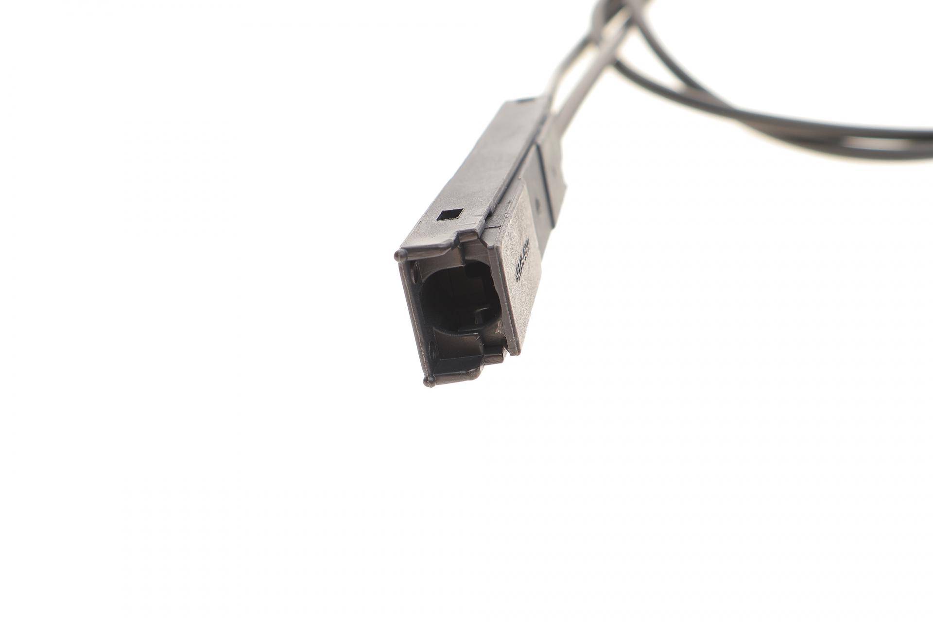 Трос капоту MB E-class (W212) 09-16