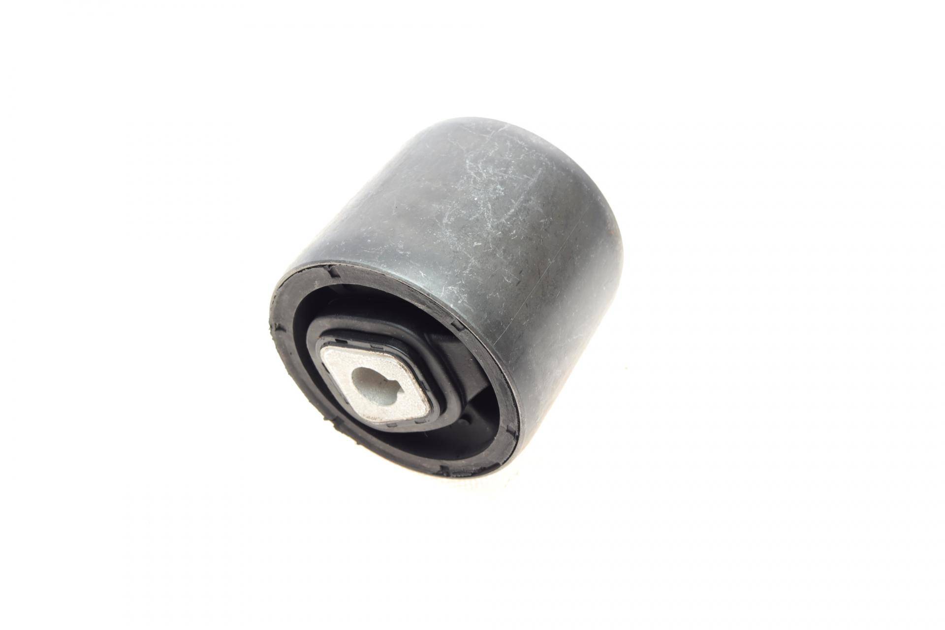 Сайлентблок важеля (переднього/ззаду) BMW 3 (E90) 05-11