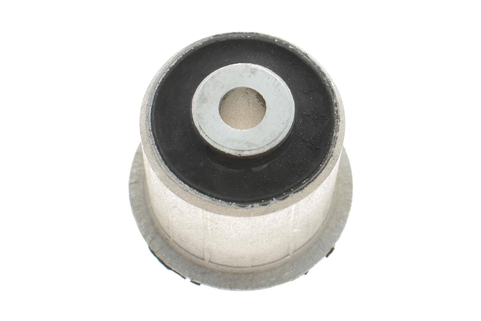 Сайлентблок важеля (переднього/зверху) Tesla Model 3/Model Y 17-