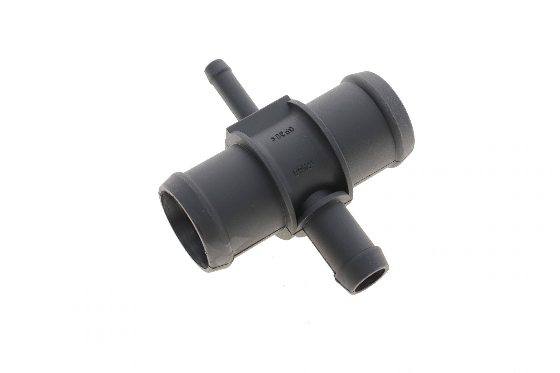 Фланець системи охолодження VW Caddy III 1.6/2.0 04-15