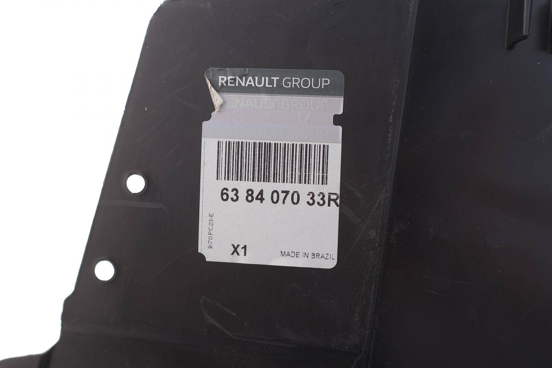 Підкрилок (передній) Renault Duster 17- (R)