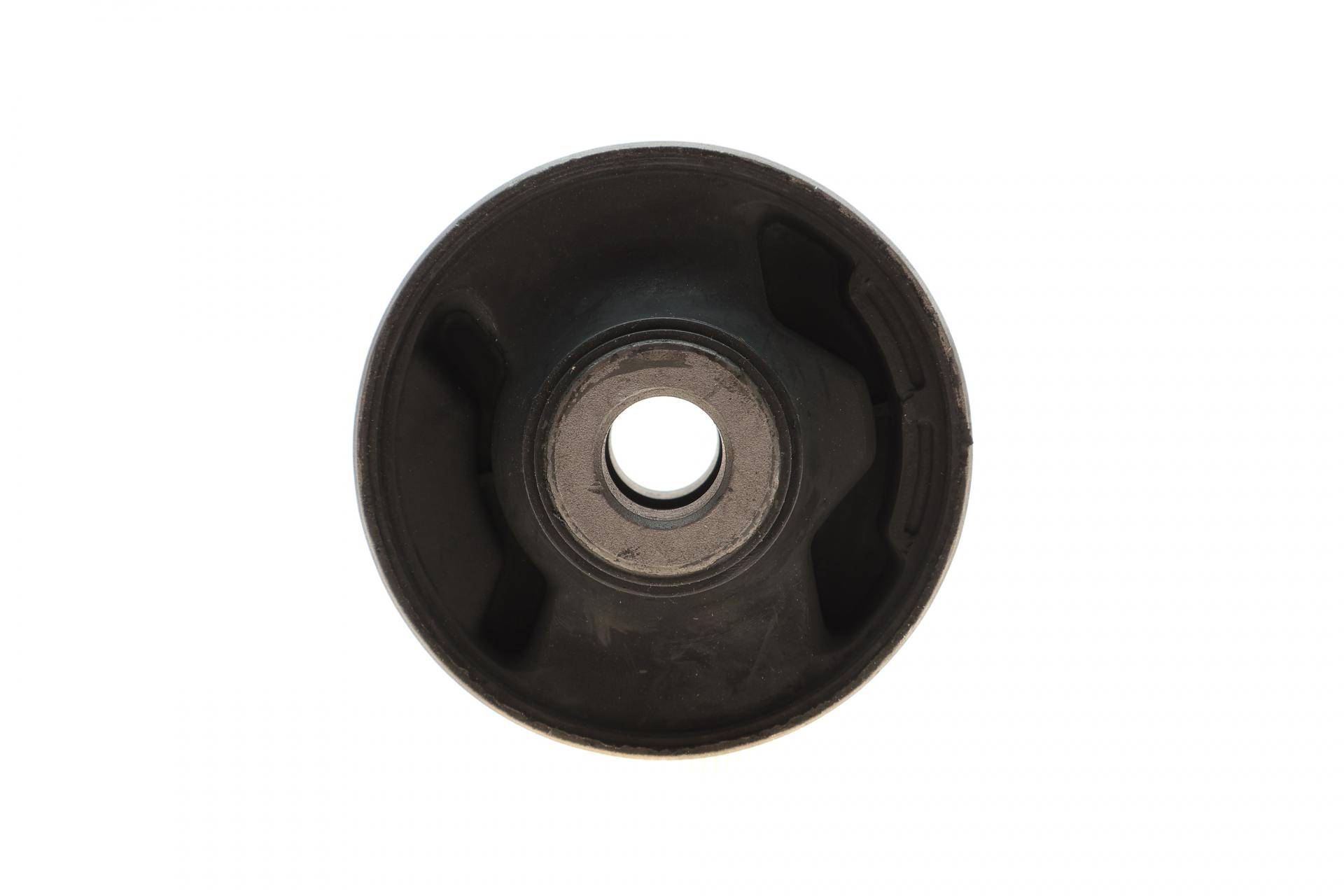 Сайлентблок важеля (переднього/знизу) Honda Accord VII 98-08