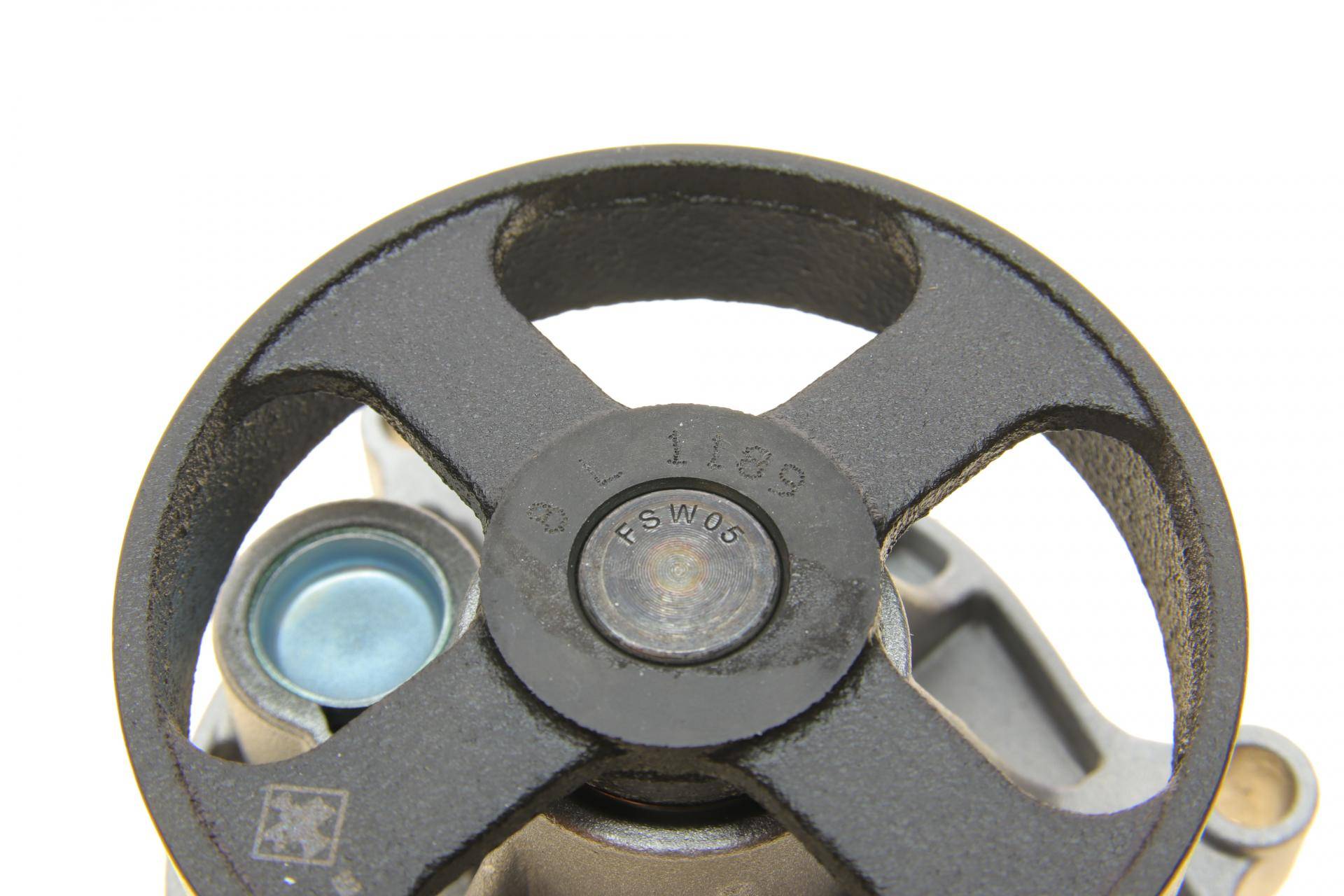 Помпа води Mini Cooper 1.6/2.0 (N47) 10-13