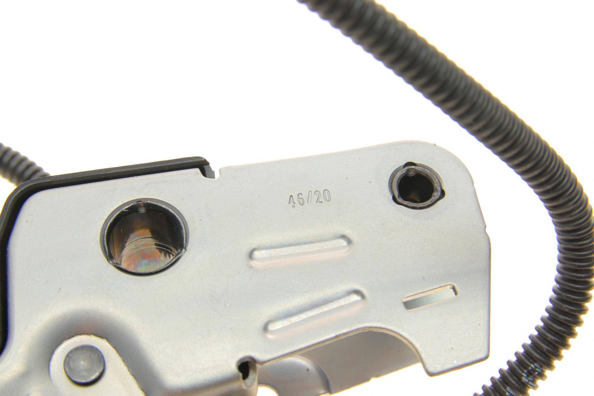 Замок капота VW Tiguan 07-18