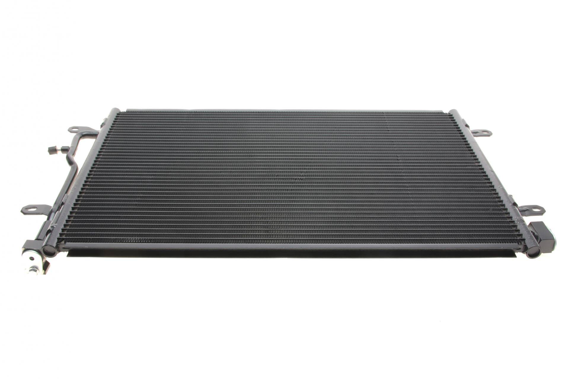 Радіатор кондиціонера Audi A4/A6 1.6-4.2 00-09