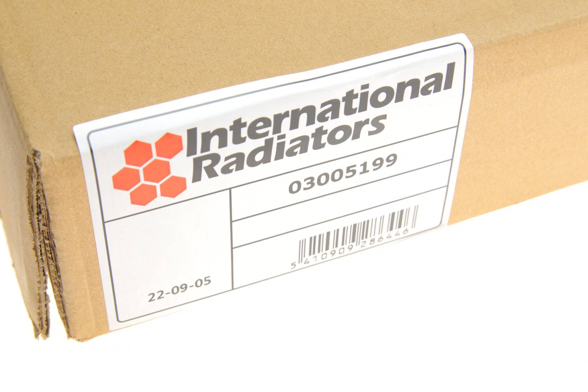 Радіатор кондиціонера Audi A4/A6 1.6-4.2 00-09