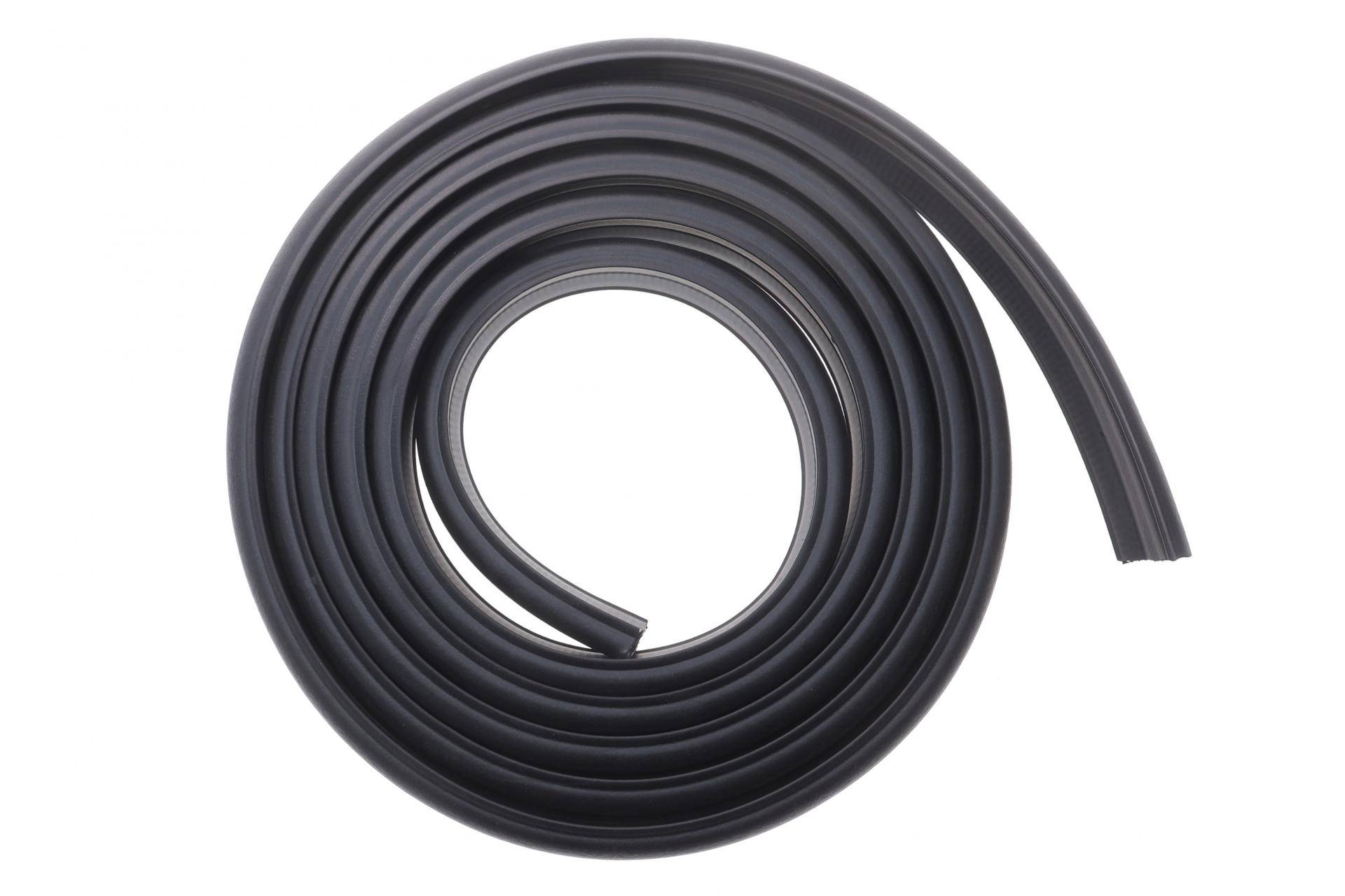 Ущільнювач дверей (задніх/розпашних) Opel Vivaro 01-14/Renault Trafic 01-14