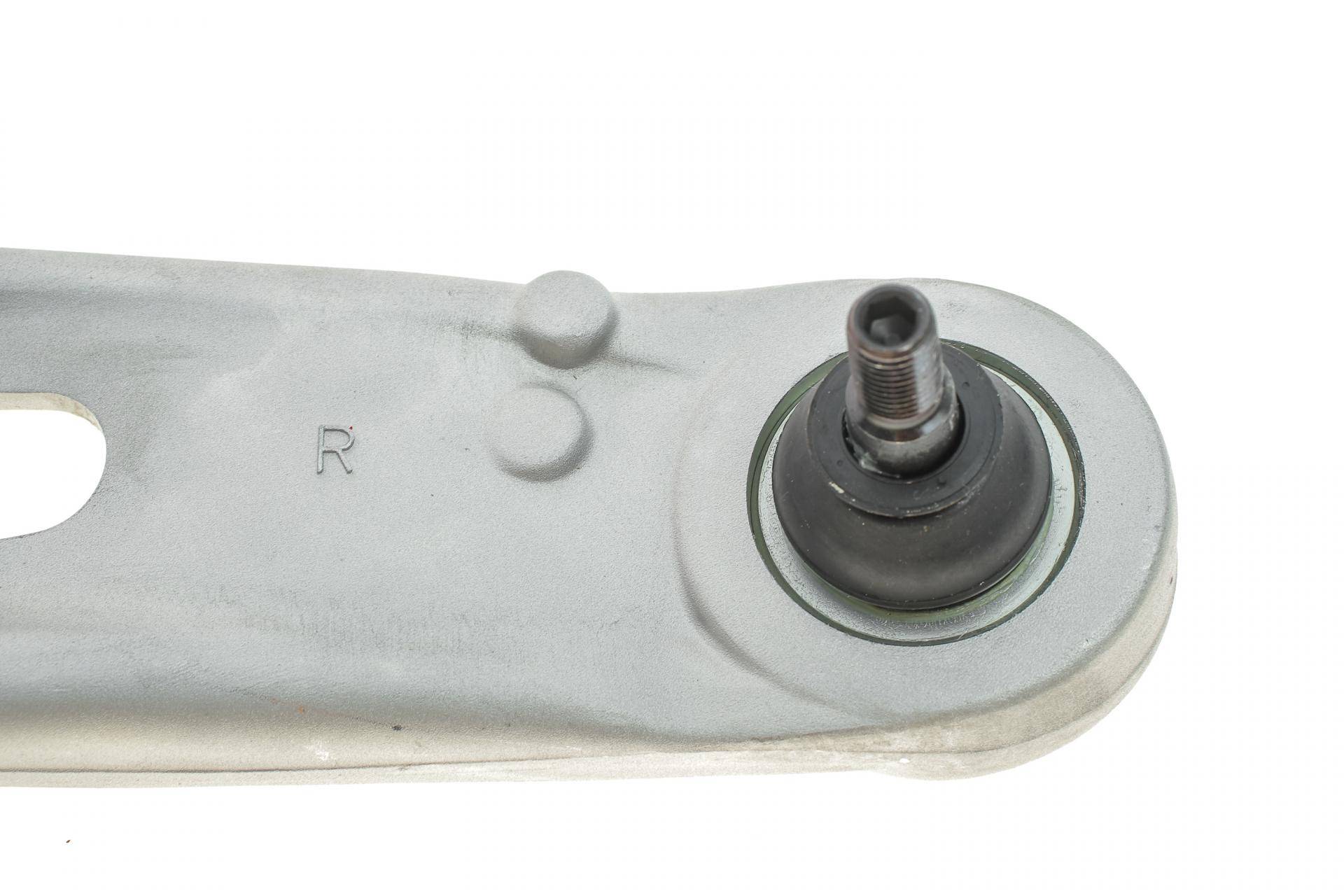 Важіль підвіски (передній/знизу) (R) BMW 3 (E46) 98-