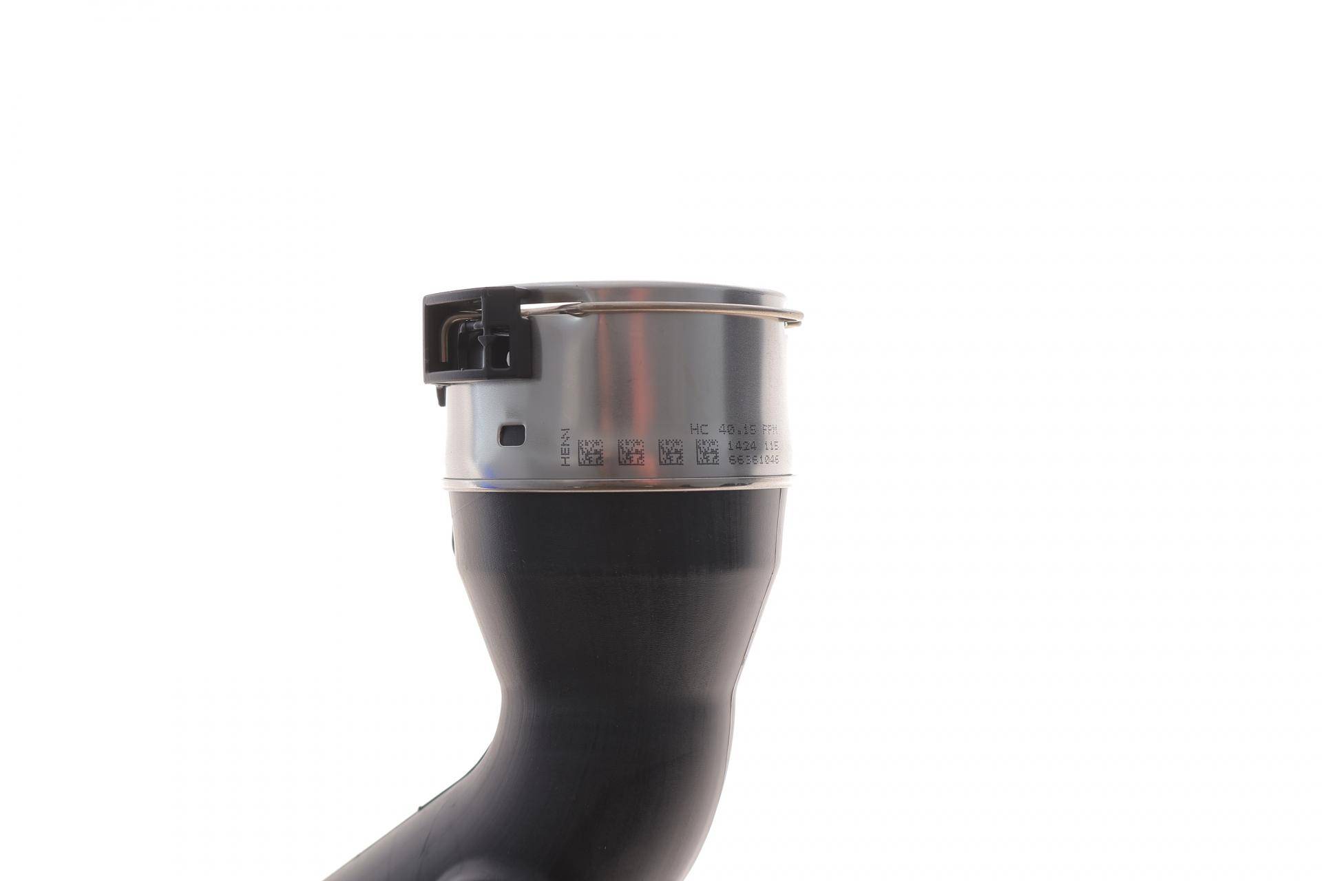 Патрубок інтеркулера (L) Dacia Dokker/Renault Clio 1.5dCi 10-