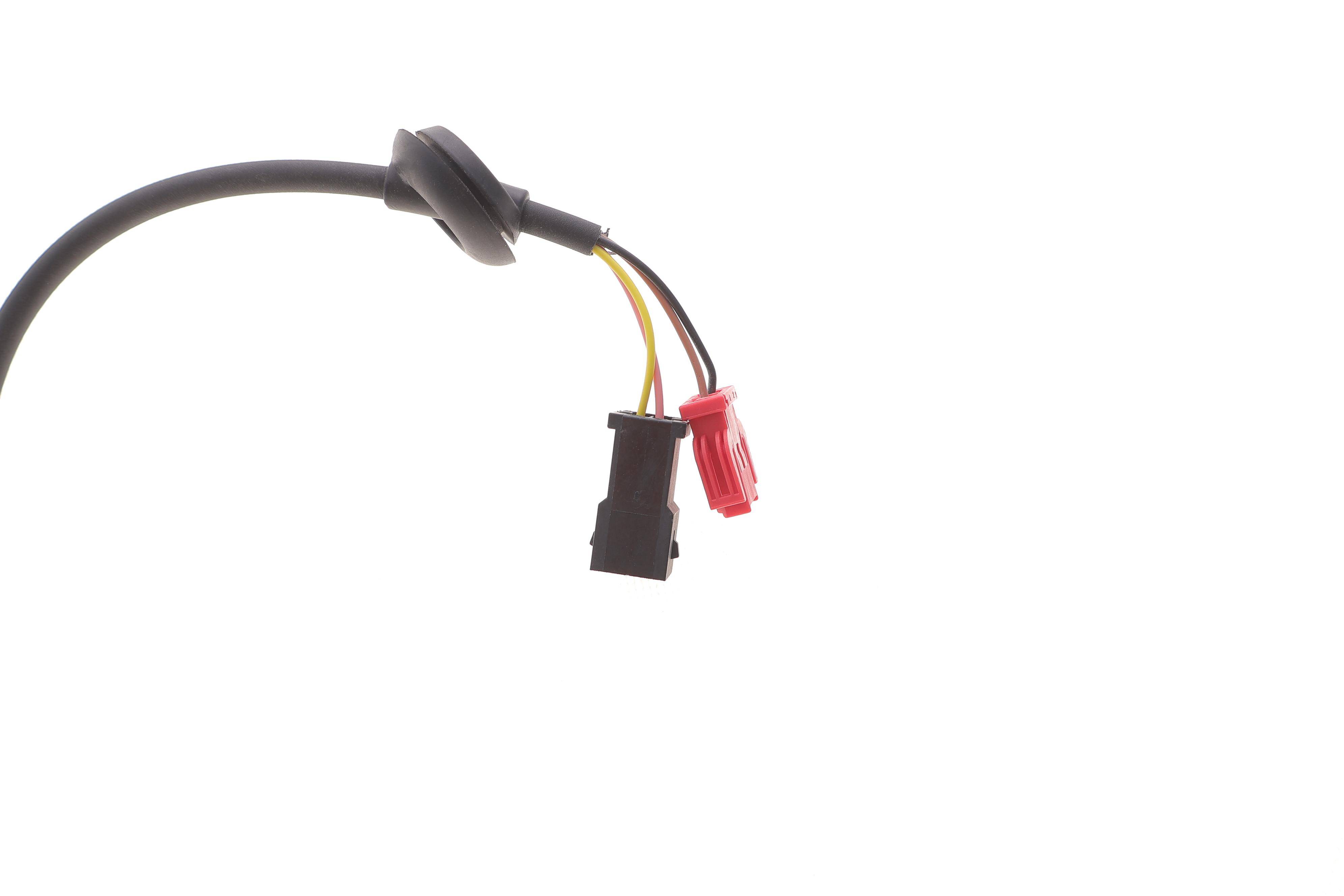 Датчик ABS (передній) Audi A4/VW Passat 94-05 (з датчиком витрати)