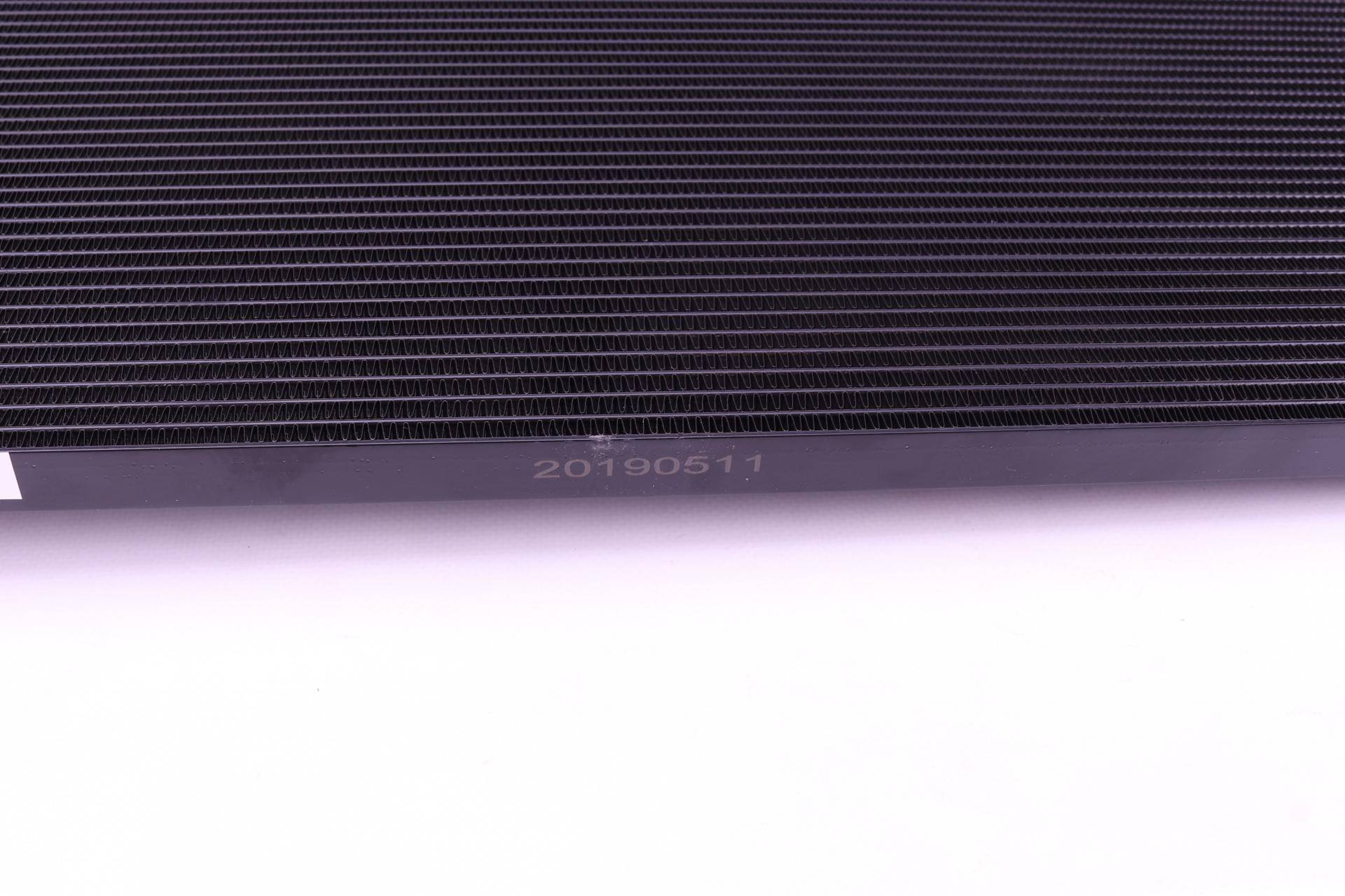 Радіатор кондиціонера Mazda 5 1.8-2.0 10-