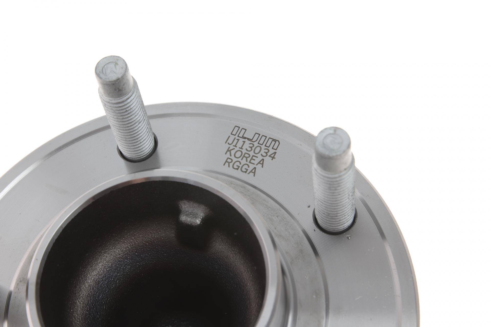 Підшипник маточини (задньої) Opel Astra 09-