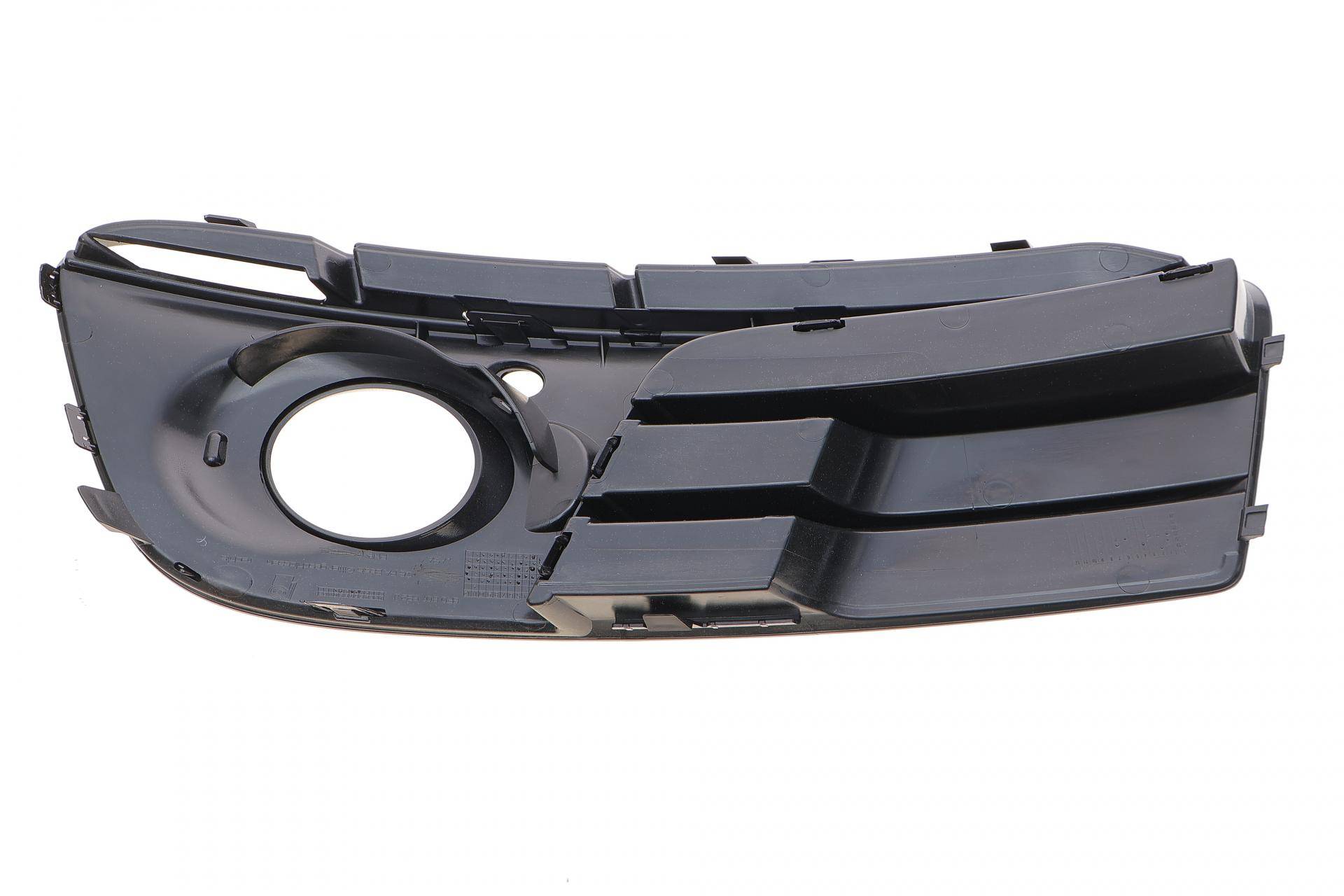 Вставка бампера (без протитуманки) Audi Q5 08-17 (R)