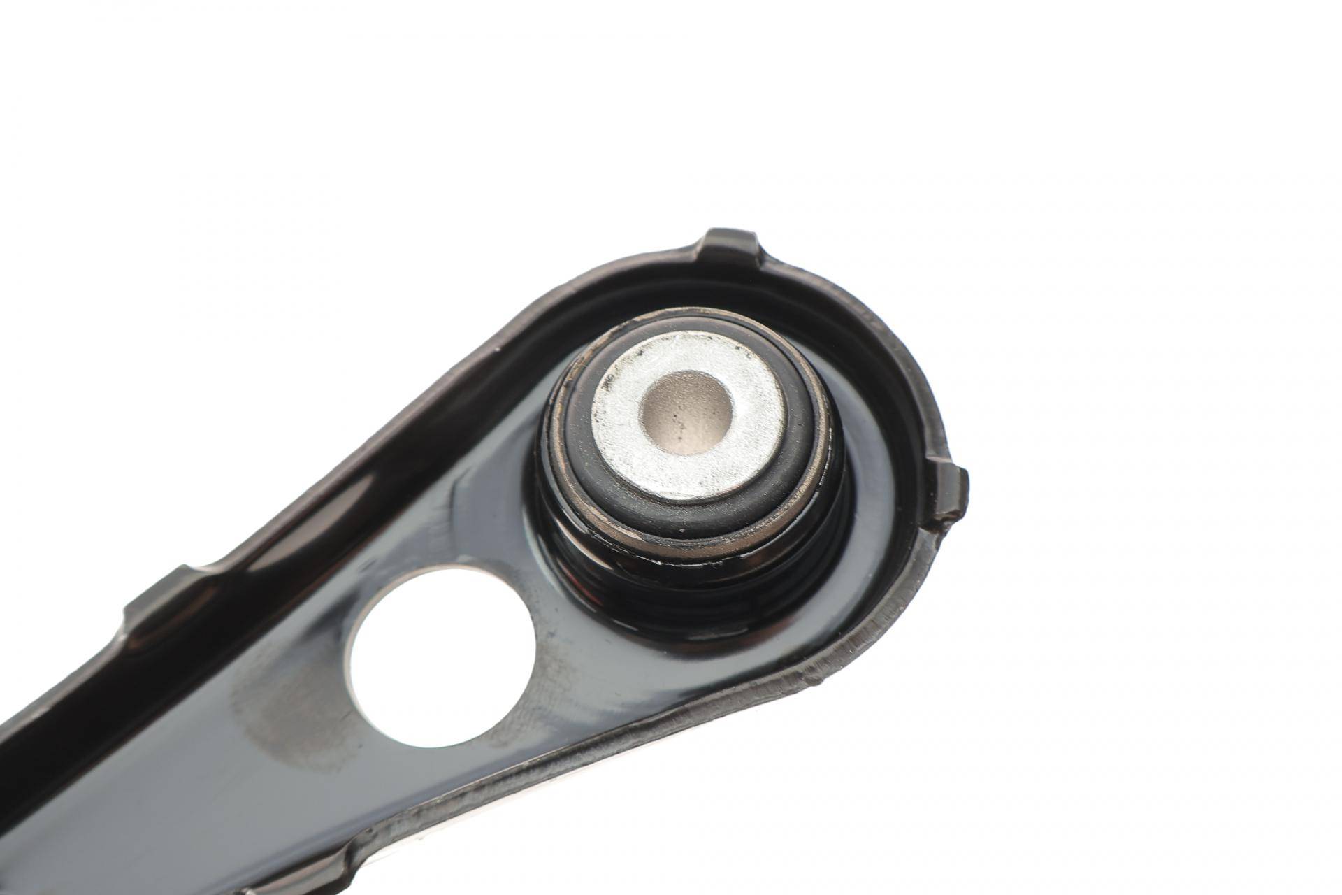 Важіль підвіски (задній/знизу/ззаду) Audi A4 00-08