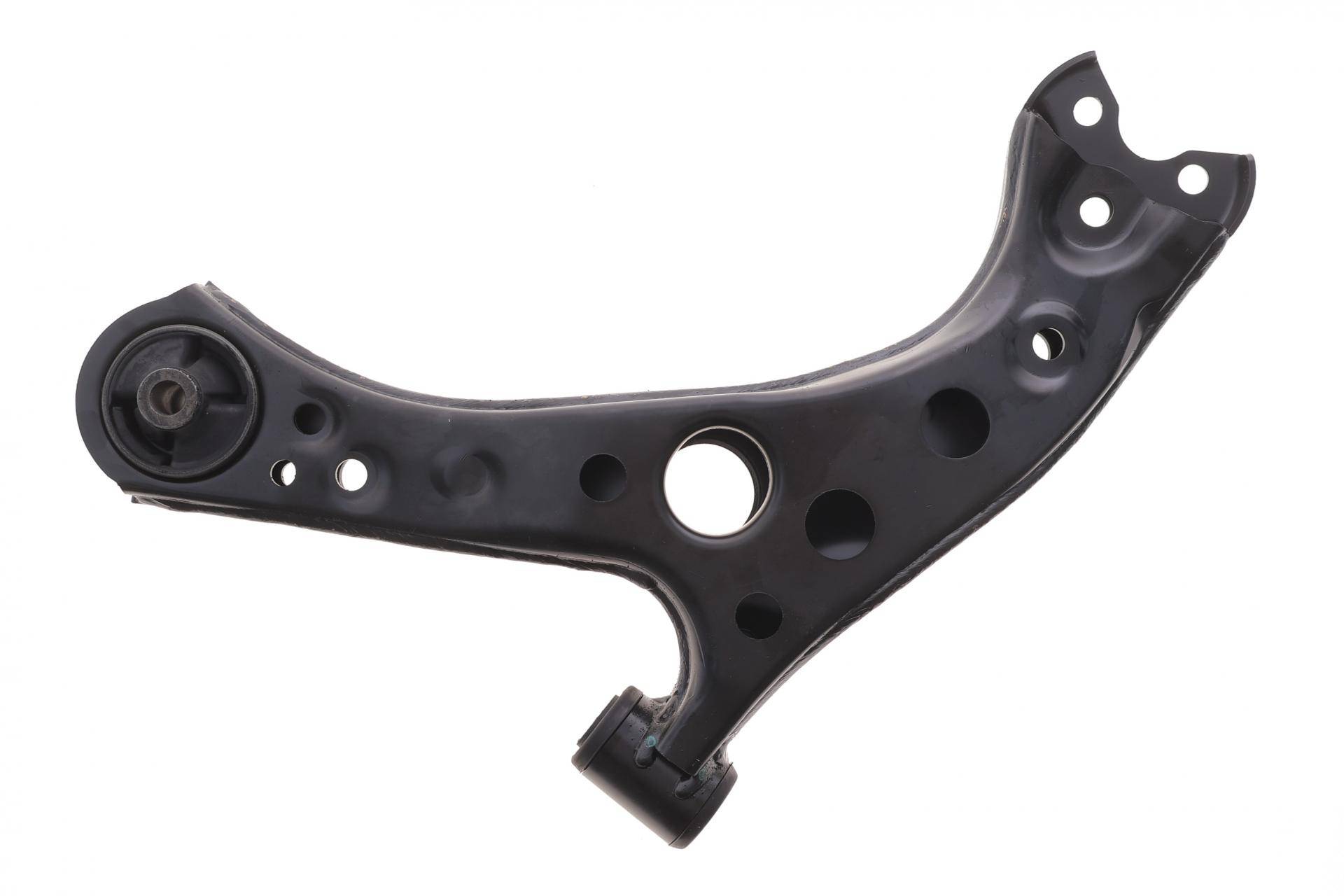 Важіль підвіски (передній/знизу) (R) Toyota Corolla/Prius 15- (без кульової)