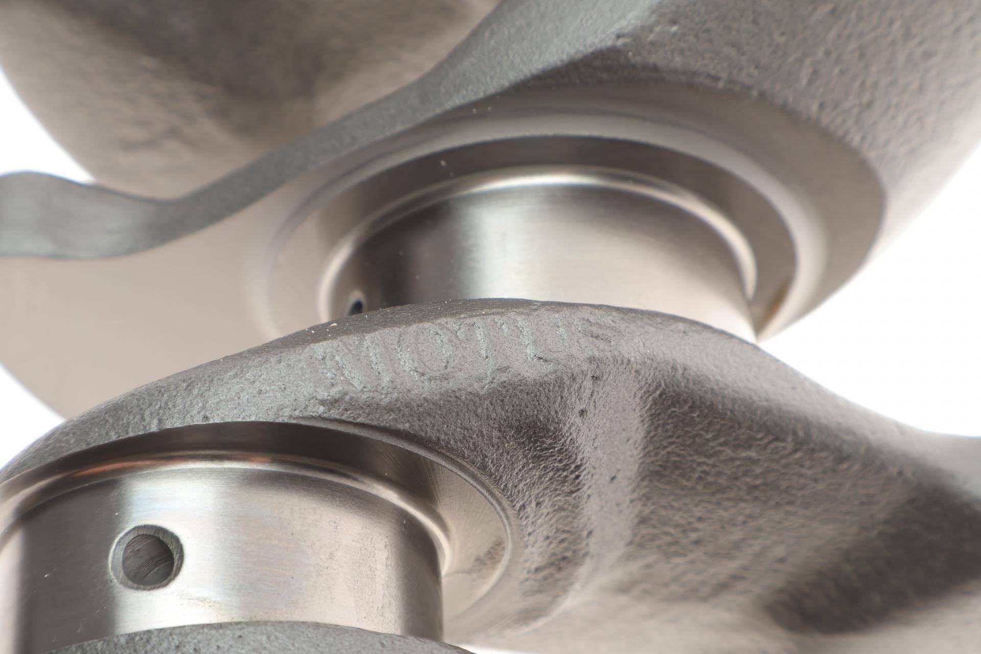 Колінчастий вал BMW 3 (E90)/7 (F01-F04)/X6 (E71/E72) 06-14 N54/N55 (корінь тільки 180 007 0008 00)