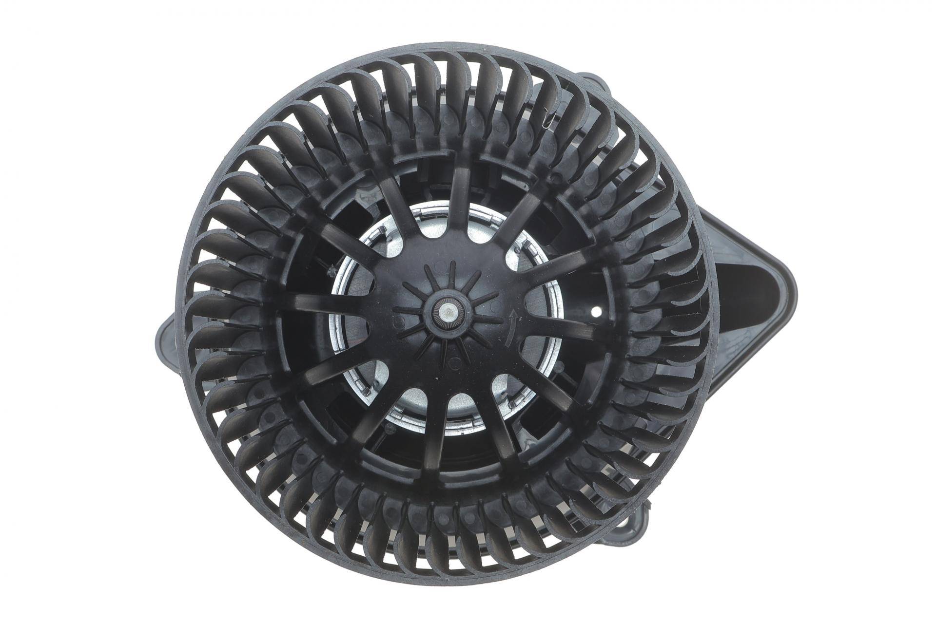 Моторчик пічки Nissan Primastar/Opel Vivaro/Renault Trafic 1.9-2.5 dCi 01-