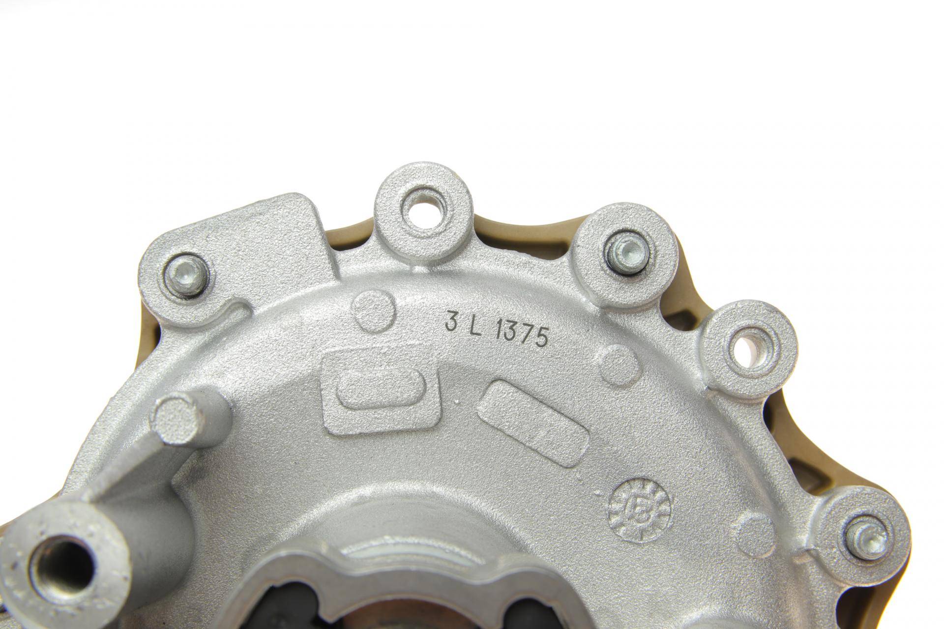 Помпа води Citroen Jumper 2.2HDI/Fiat Ducato 2.2D/Ford Transit 2.2TDCi 06- (5 лоп.) (з корпусом)