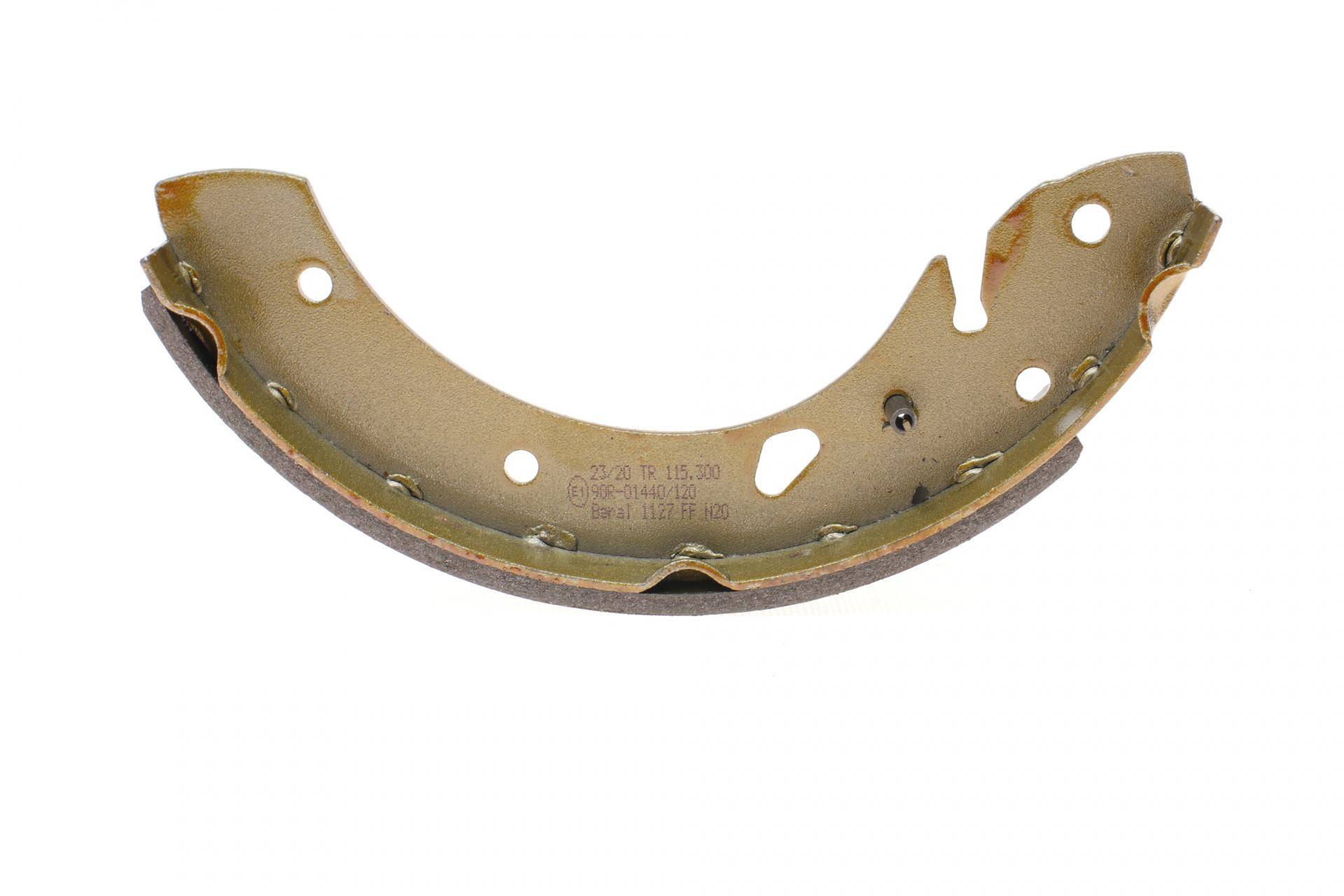 Колодки гальмівні (задні) Toyota Avensis 97-03 (228.6x35) (барабанні)