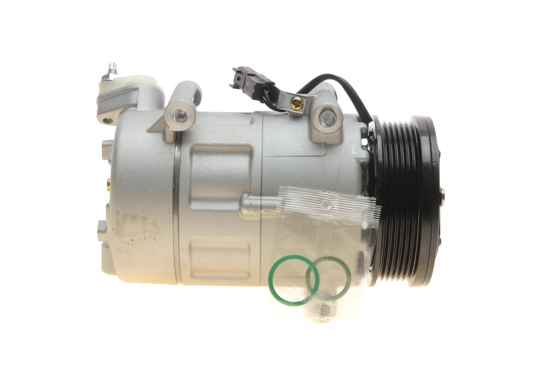 Компресор кондиціонера Ford Focus III/Galaxy II/Mondeo IV 2.0 TDCi 07-