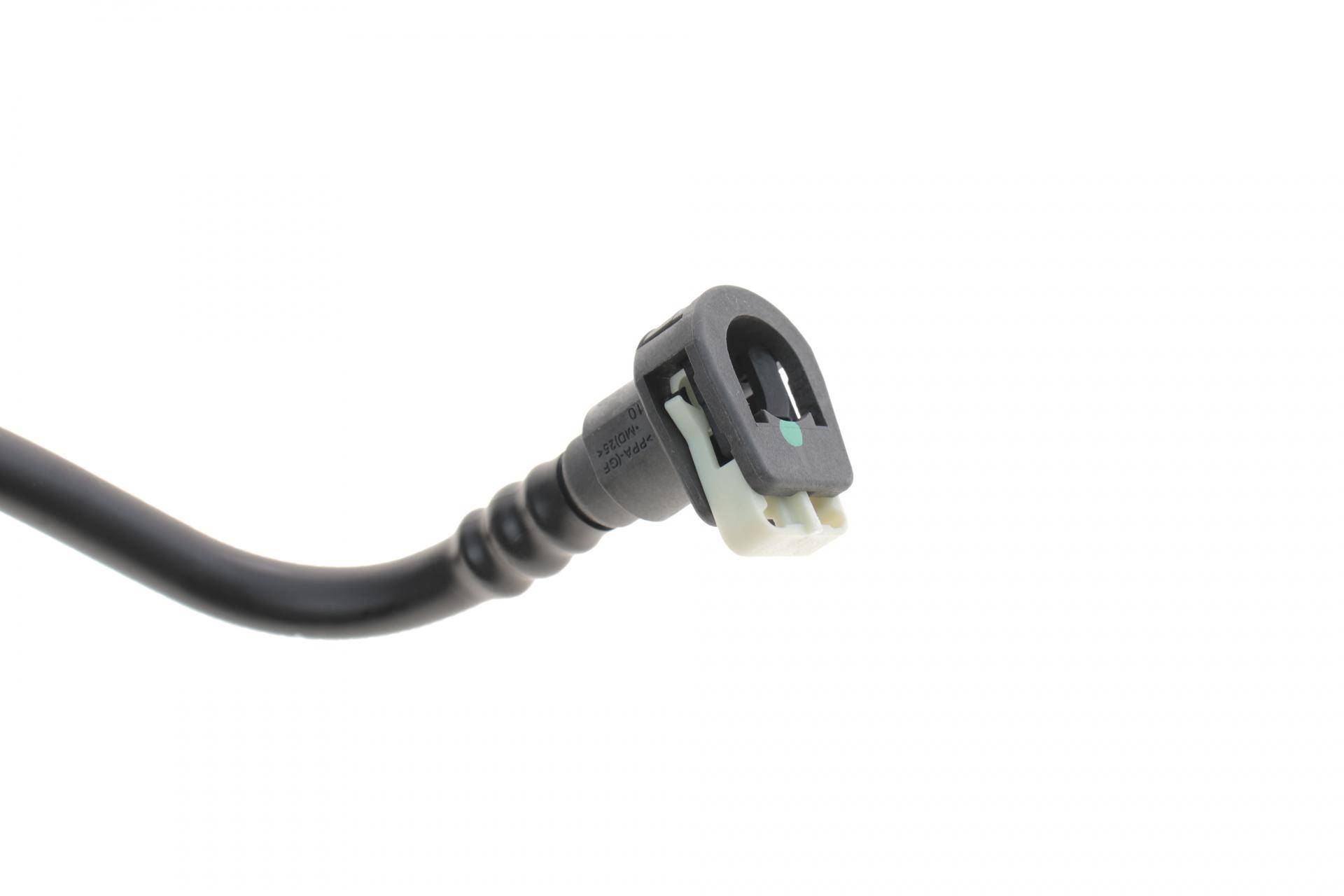 Трубка паливна BMW 5 (G30) 17- B48/B58