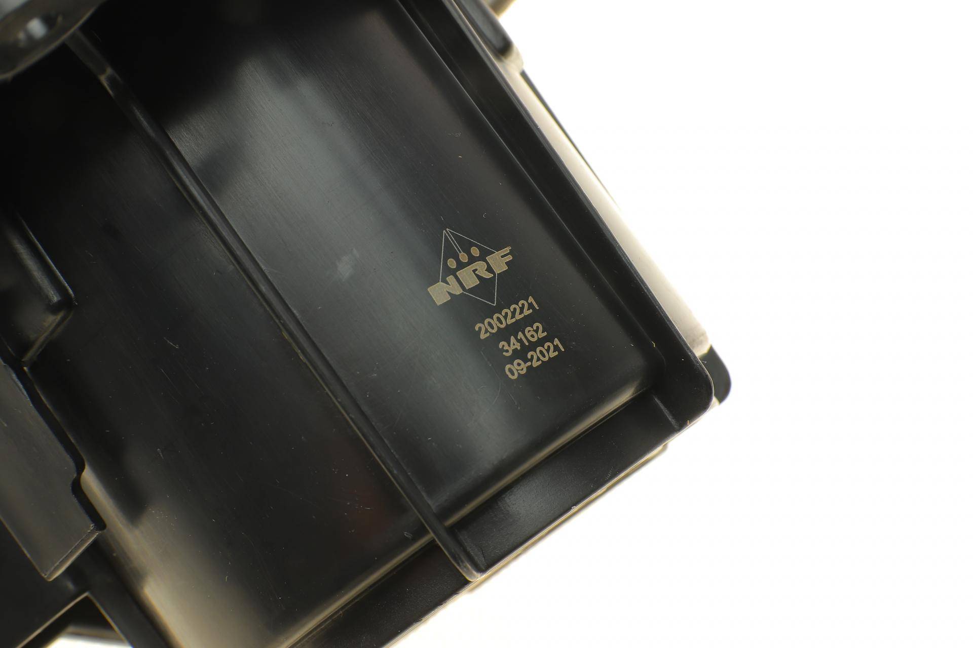 Моторчик пічки MB C-class (W204)/E-class (W212) 07-16