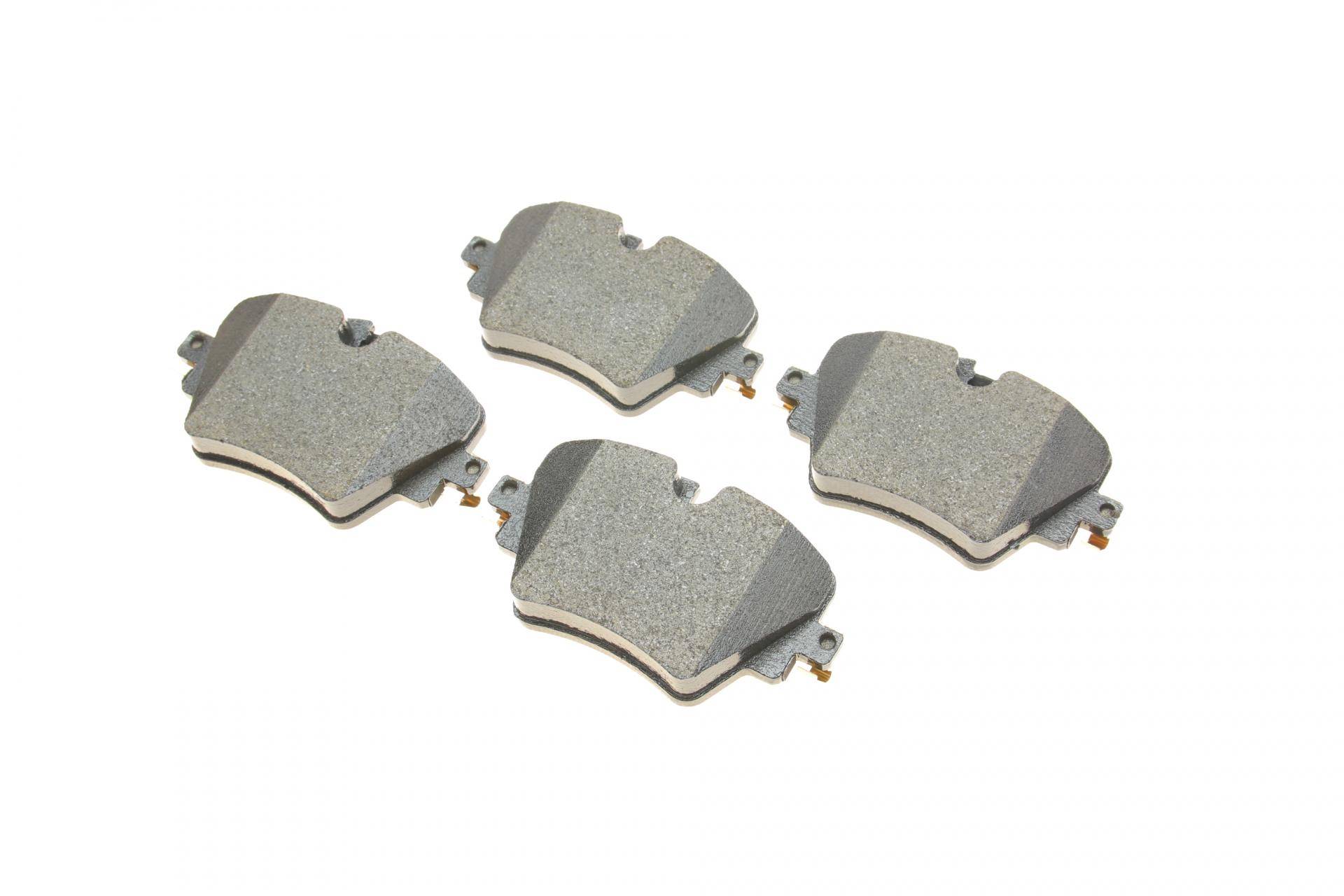 Колодки гальмівні (передні) BMW 2 (F45/F46)/5 (G30/F90)/X1(F48)/X2 (E39)/X3 (G01/F97) 13-