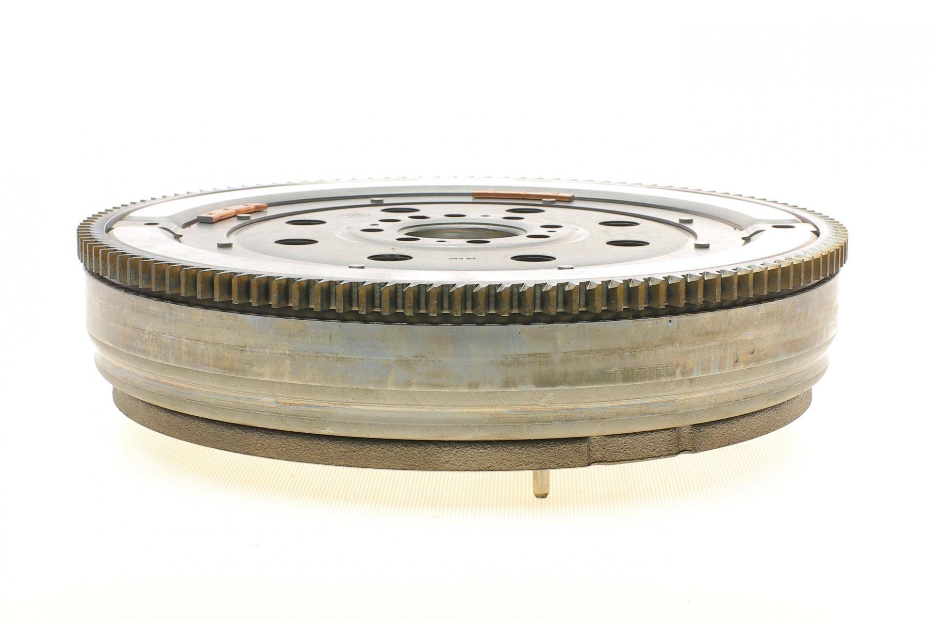 Демпфер зчеплення Land Rover Freelander 2.2 TD4 06-14