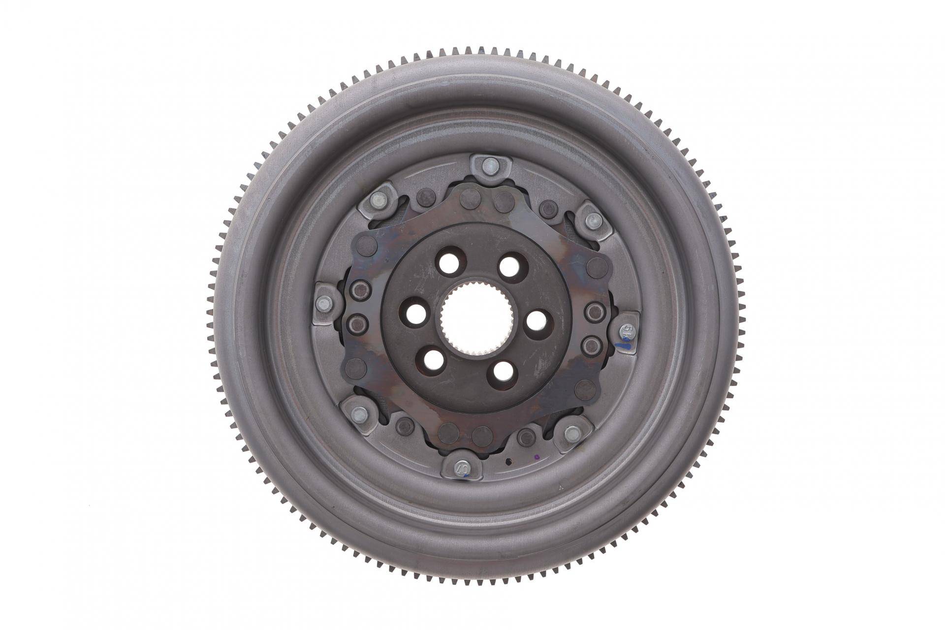 Демпфер зчеплення VW Golf VI 2.0 09-13