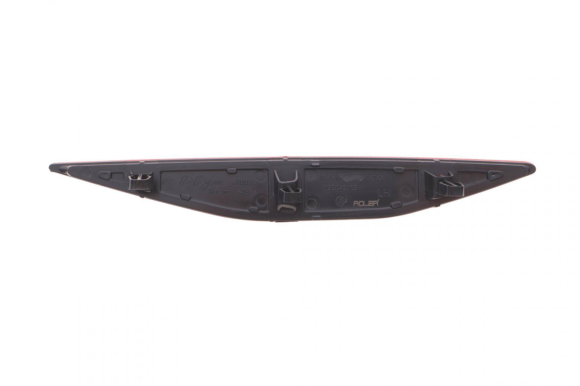 Світловідбивач бампера (заднього) VW Golf VII 12-20 (L)