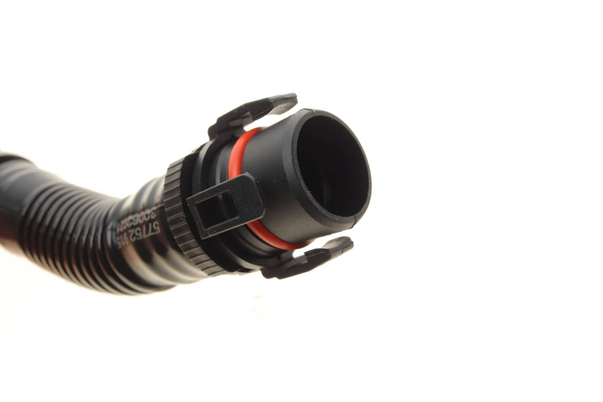 Патрубок вентиляції картера BMW 5 (F10/F11)/X5 (E70)/X6 (E71/E72/F16) 3.0і 06-19 (N54/N55)