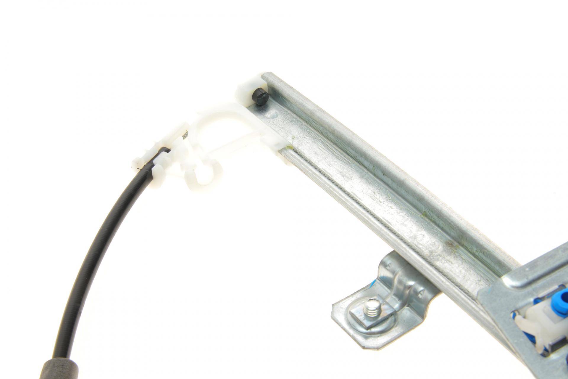 Склопідіймач (передній) MB E-class (W211) 02-08 (R) (електро)(без моторчика)