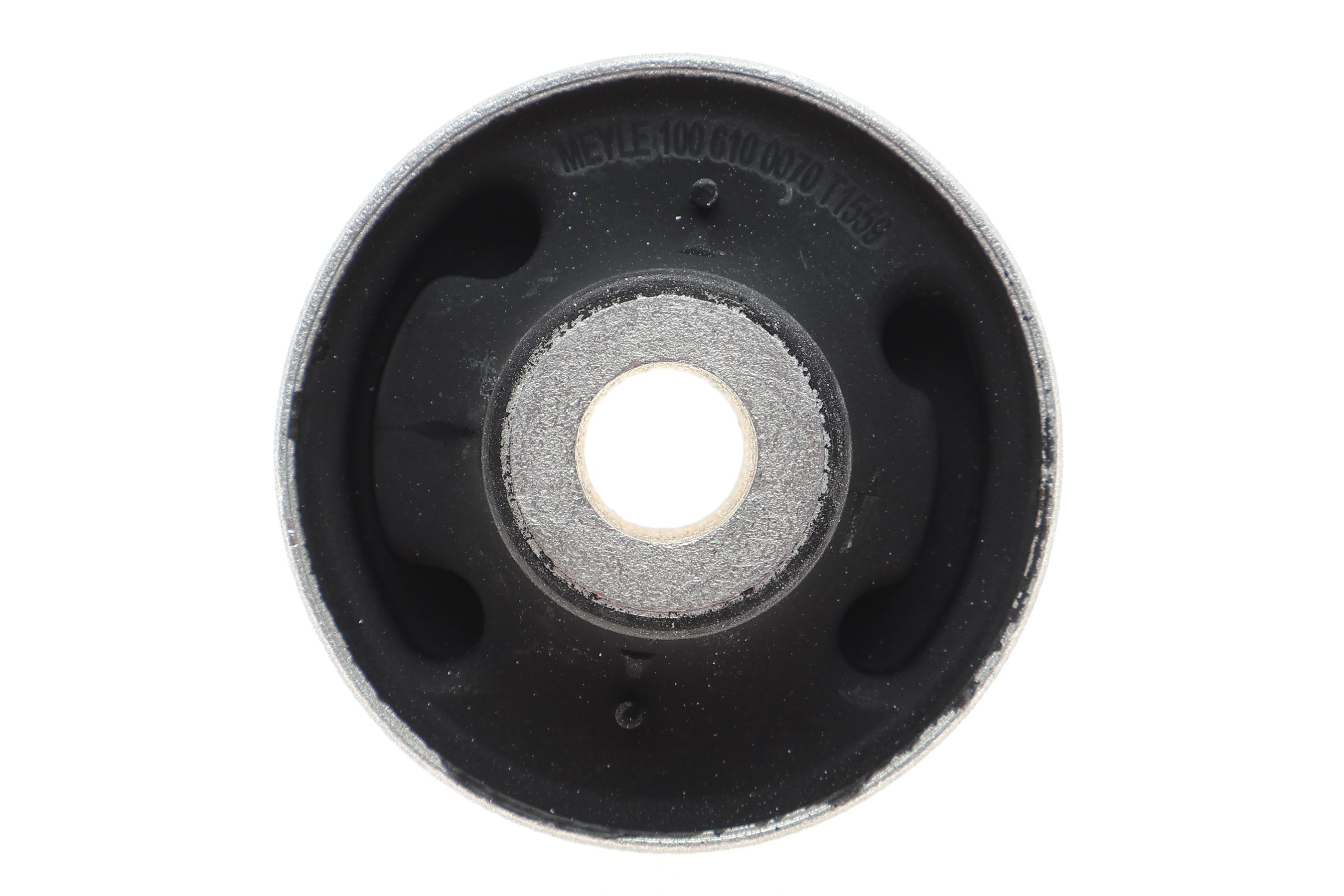 Сайлентблок важеля (переднього/знизу) VW Polo/Skoda Kamiq 17-