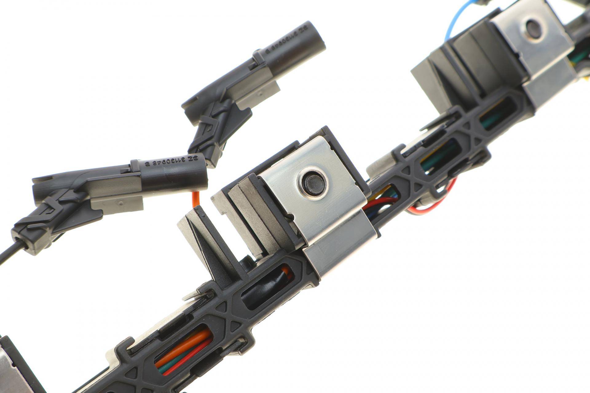 Ремкомплект кабеля форсунки VW Passat 2.0TDI 05-10