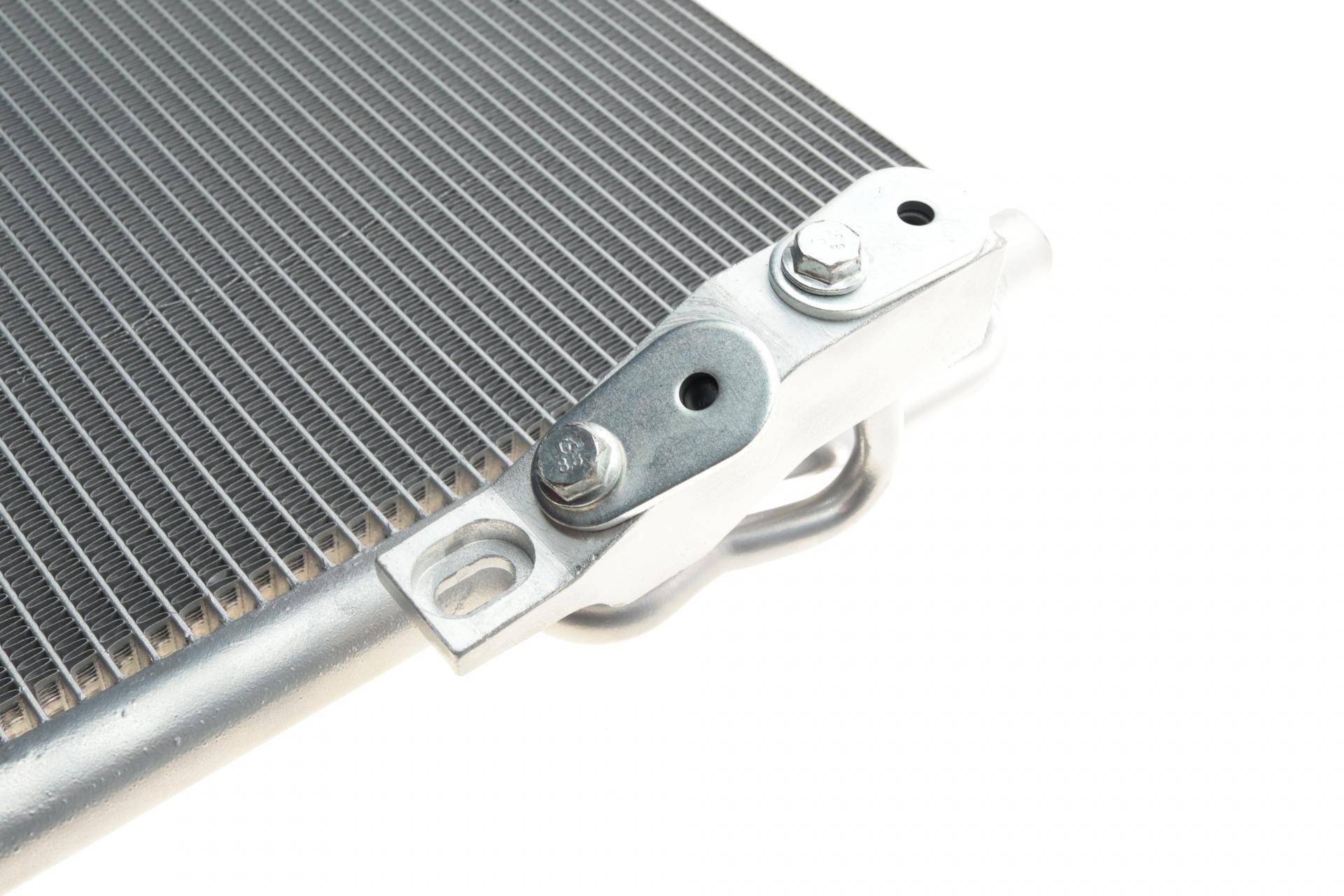 Радіатор кондиціонера BMW X3 (F25)/X4 (F26) 12-18 B47/N20/N47/N52/N55/N57