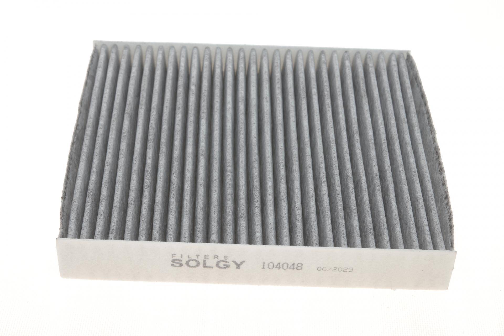 Фільтр салону Ford Focus 1.6i-2.0TDCI 04- (вугільний)