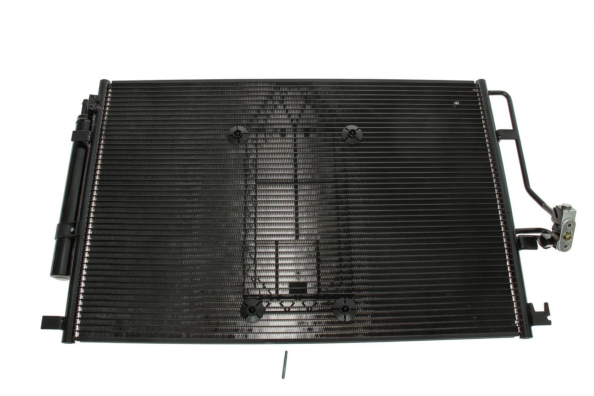 Радіатор кондиціонера (з осушувачем) MB Sprinter (W906/W907/W910) 06-