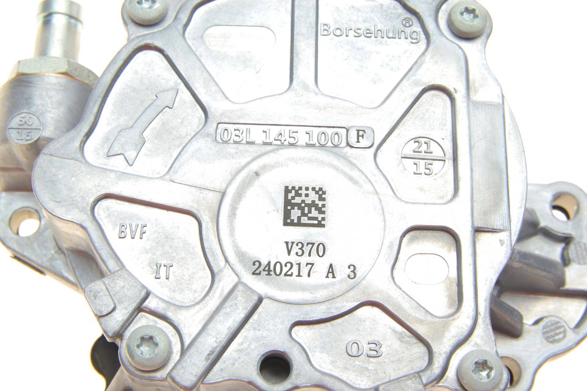 Насос вакуумний VW Caddy III/IV 1.6/2.0 TDI 10-20 (OE VAG)