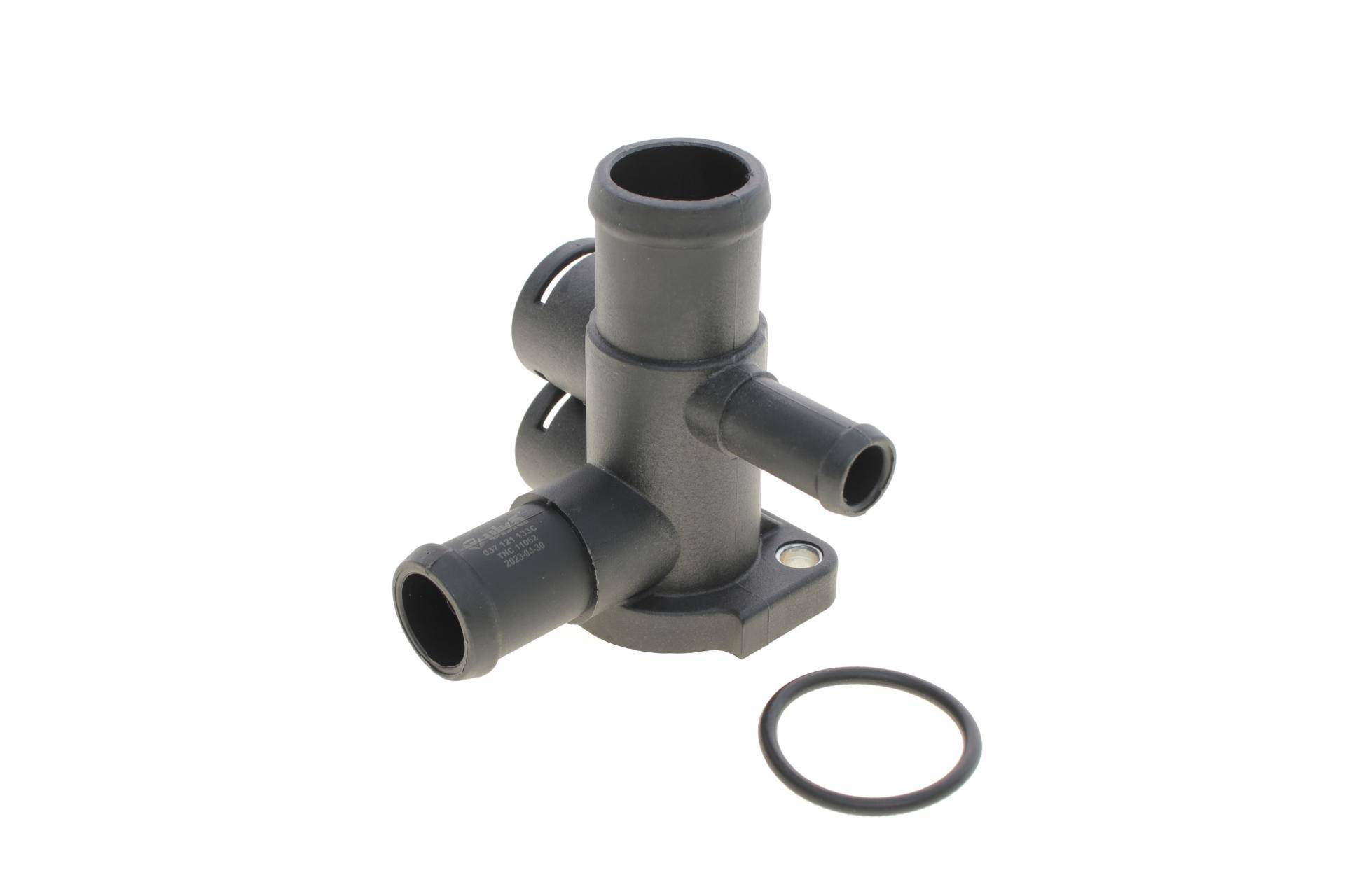 Фланець системи охолодження VW T4 2.0/Golf/Passat/Jetta 1.8 82-03