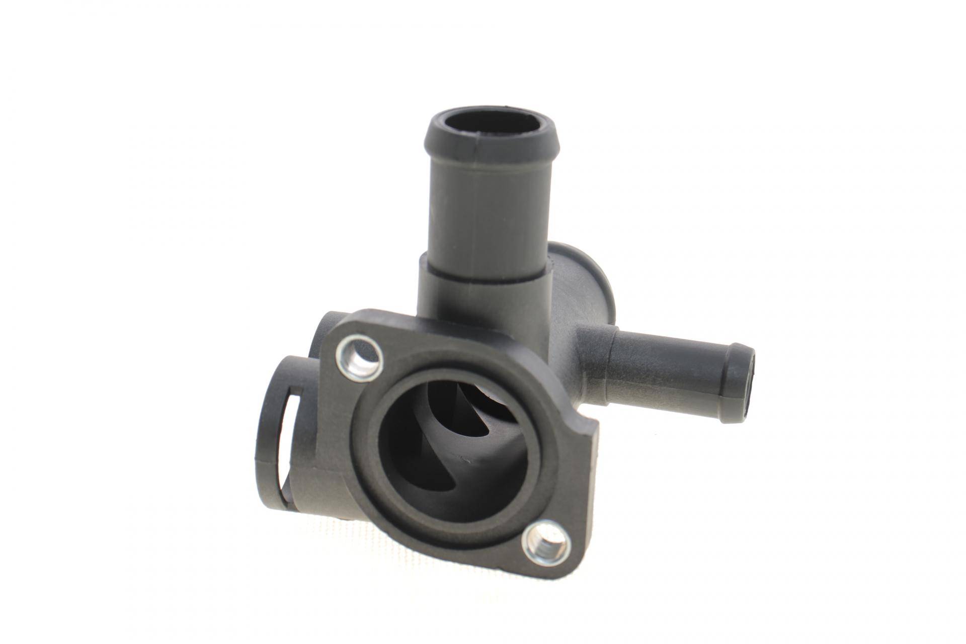 Фланець системи охолодження VW T4 2.0/Golf/Passat/Jetta 1.8 82-03