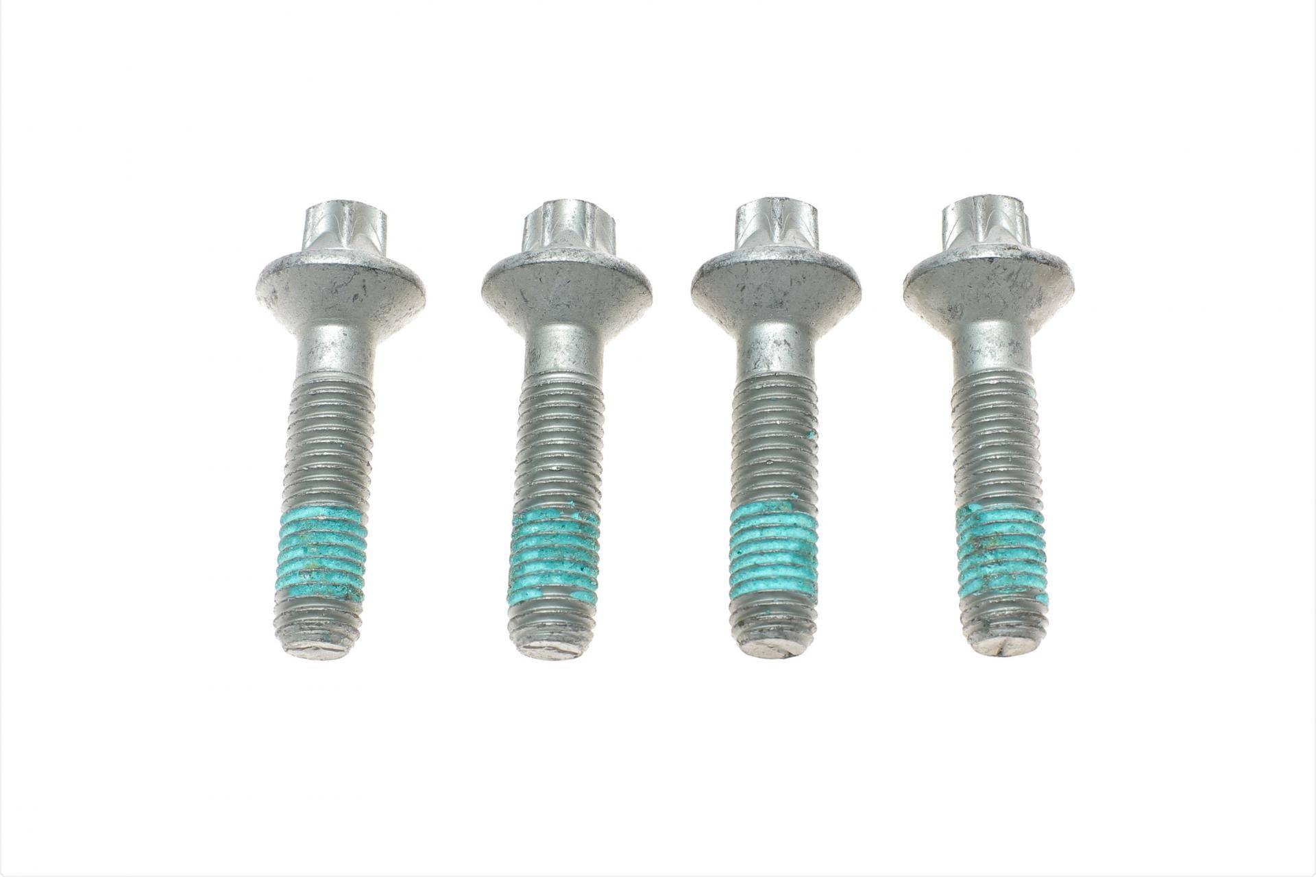 Підшипник маточини (задньої) MB C-class (W205) 13-