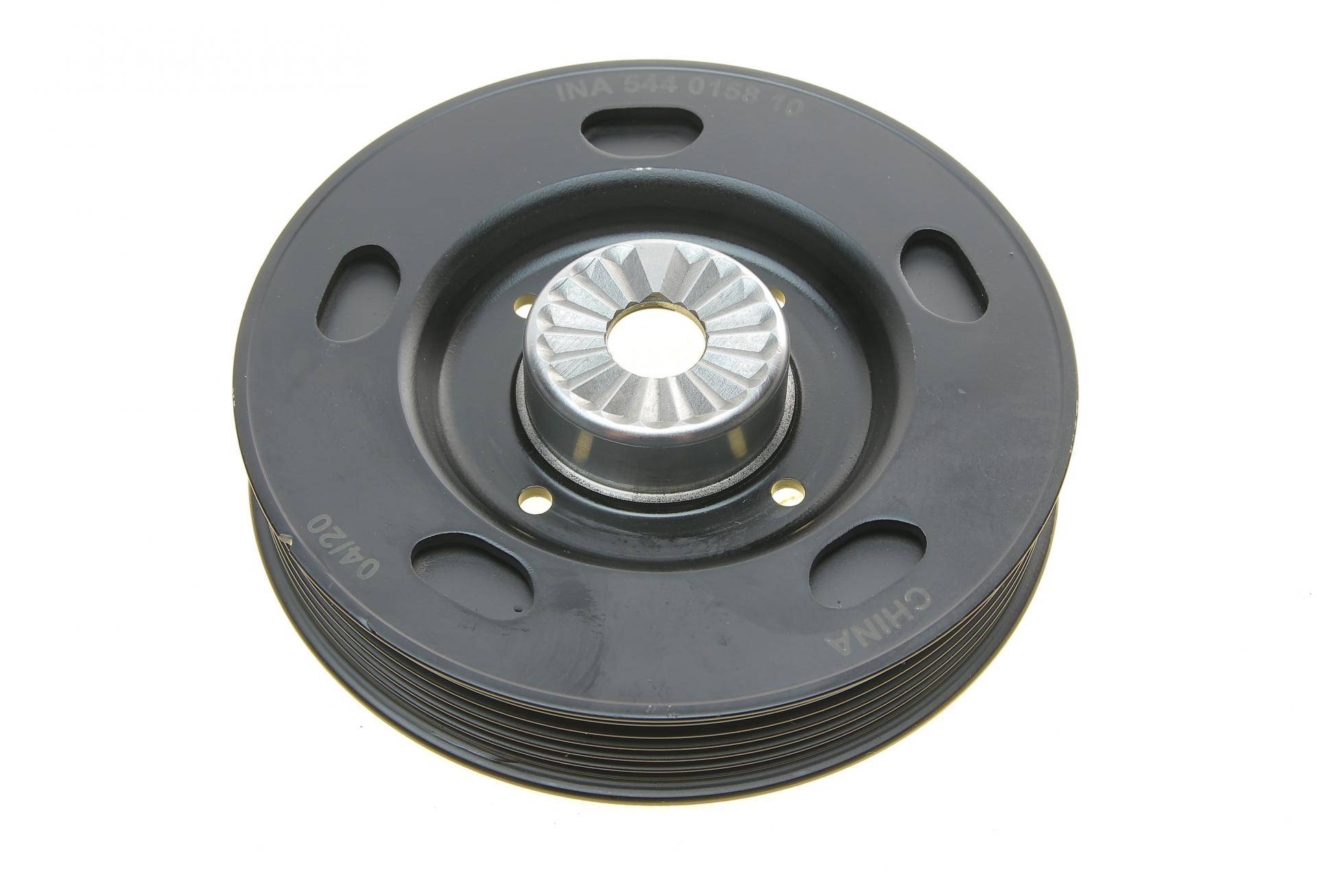 Шків колінчастого валу VW Golf VI/Passat/Audi A6 2.0TSI/2.0GTI/2.0TFSI 04- (з болтом)