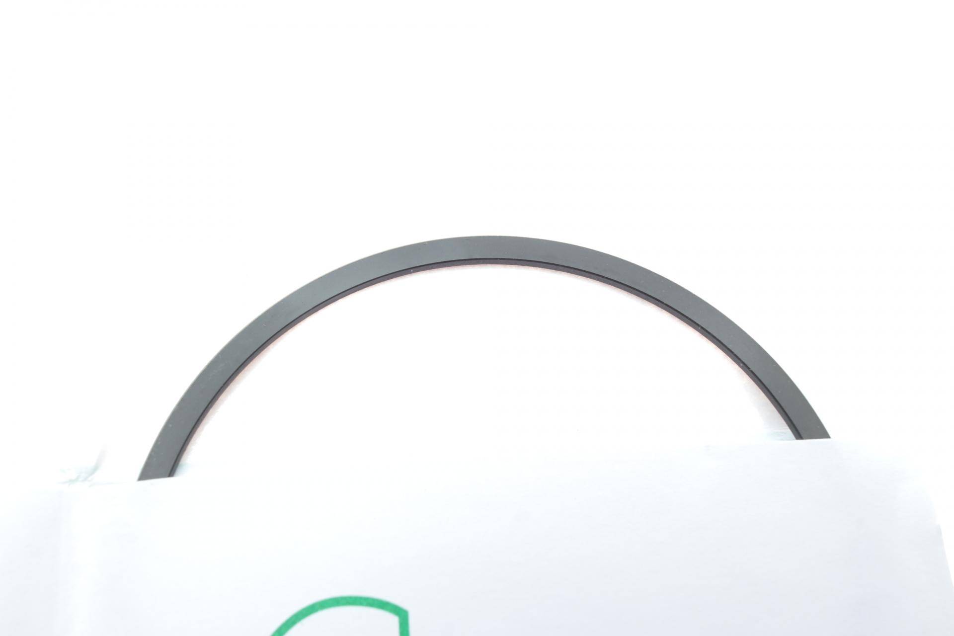 Кільця поршневі VW Passat 1.8 96- (81.01mm/STD) (1.5-1.75-2) (OE VAG)